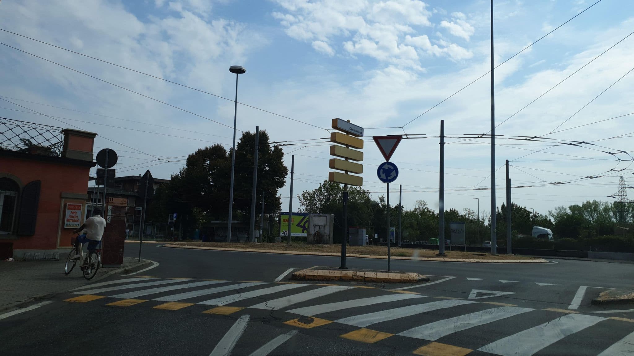 Street view near Residence Corte della Vittoria, Parma — © jopparn (CC BY-SA · Mapillary)