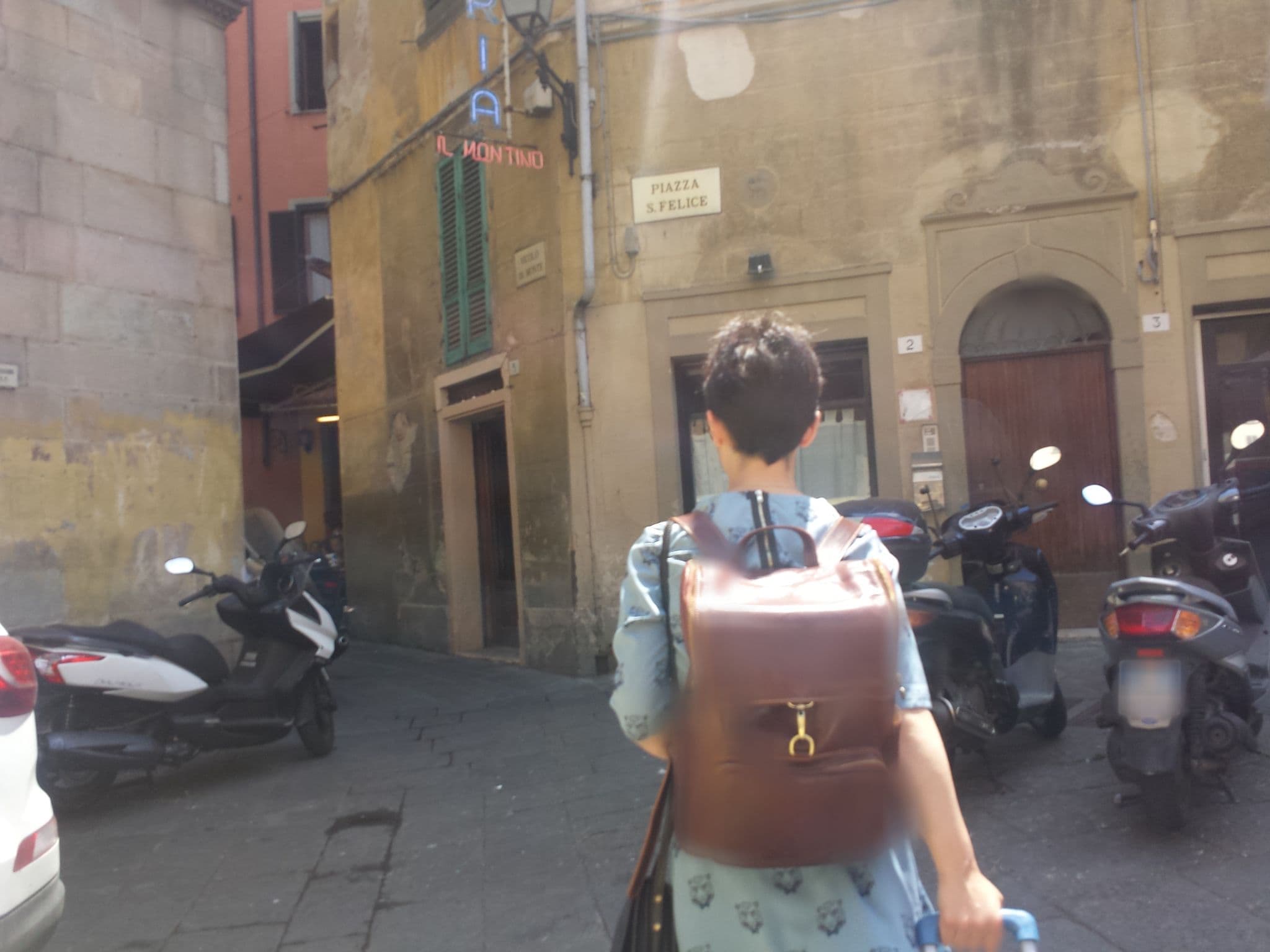 Street view near Rinascimento Bed & Breakfast, Pisa — © aborruso (CC BY-SA · Mapillary)
