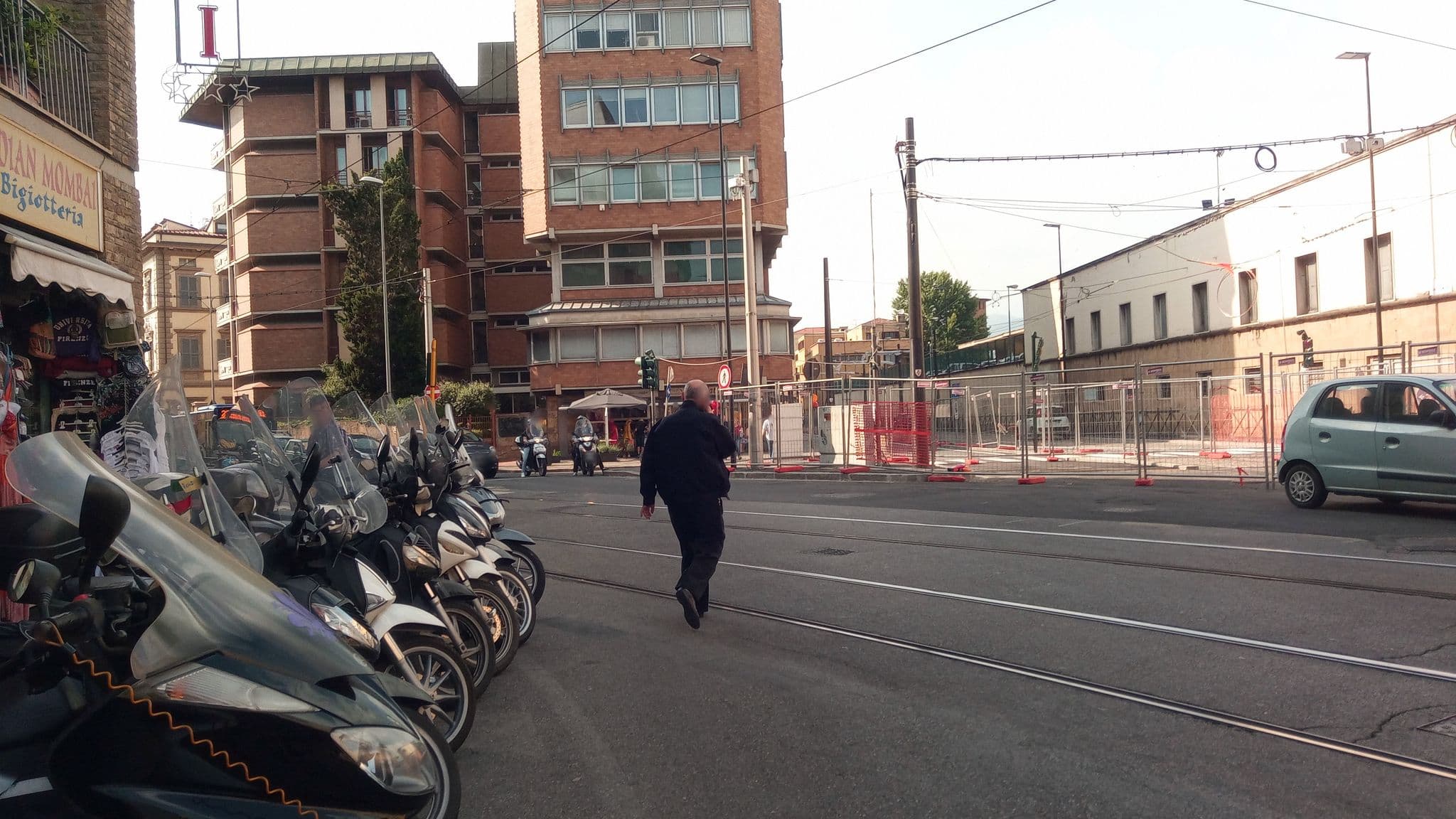 Street view near Hotel delle Nazioni, Florence — © mausler (CC BY-SA · Mapillary)