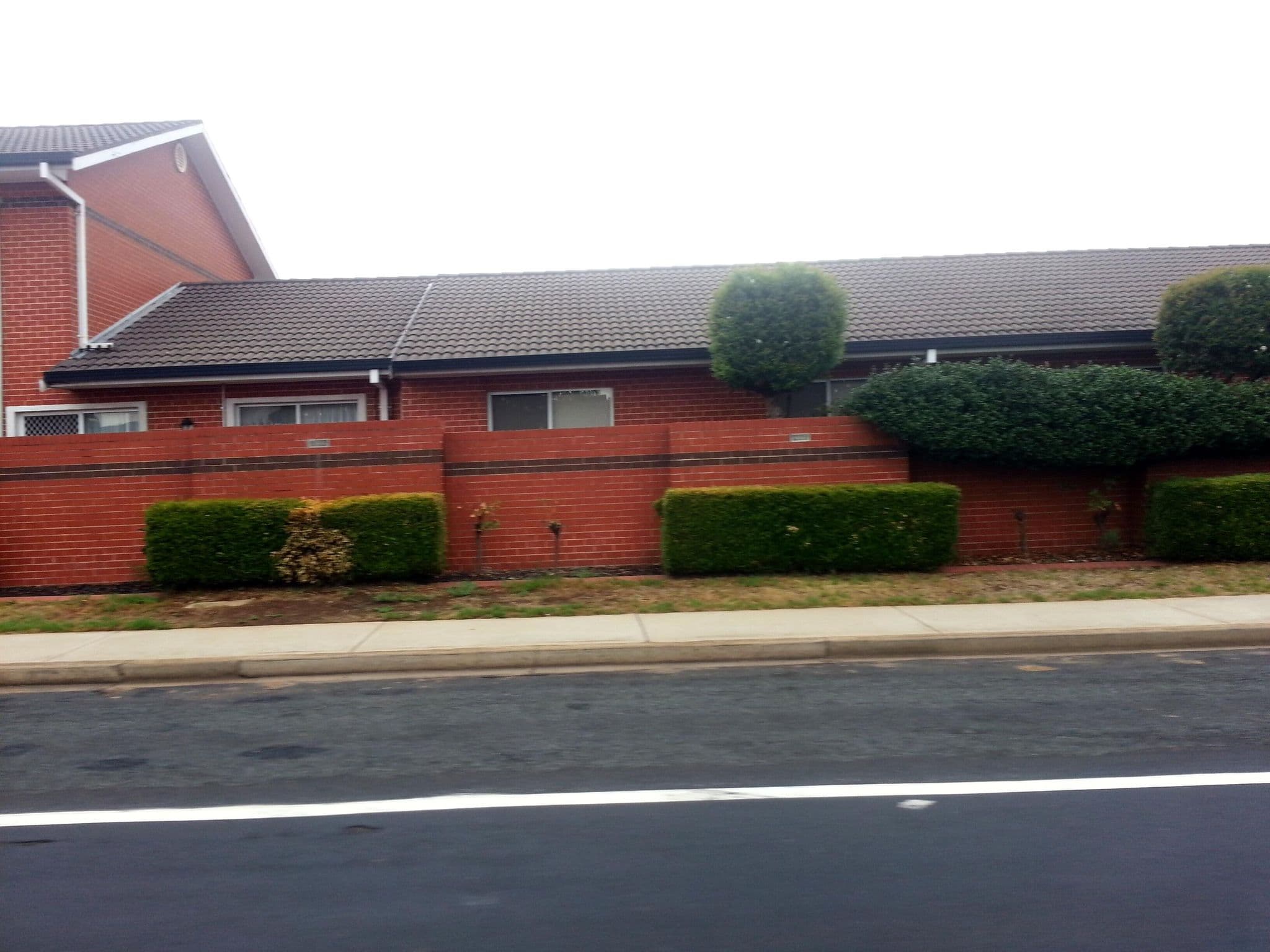 Street view near Akuna Motor Inn & Apartments, Dubbo — © bob3bob3 (CC BY-SA · Mapillary)