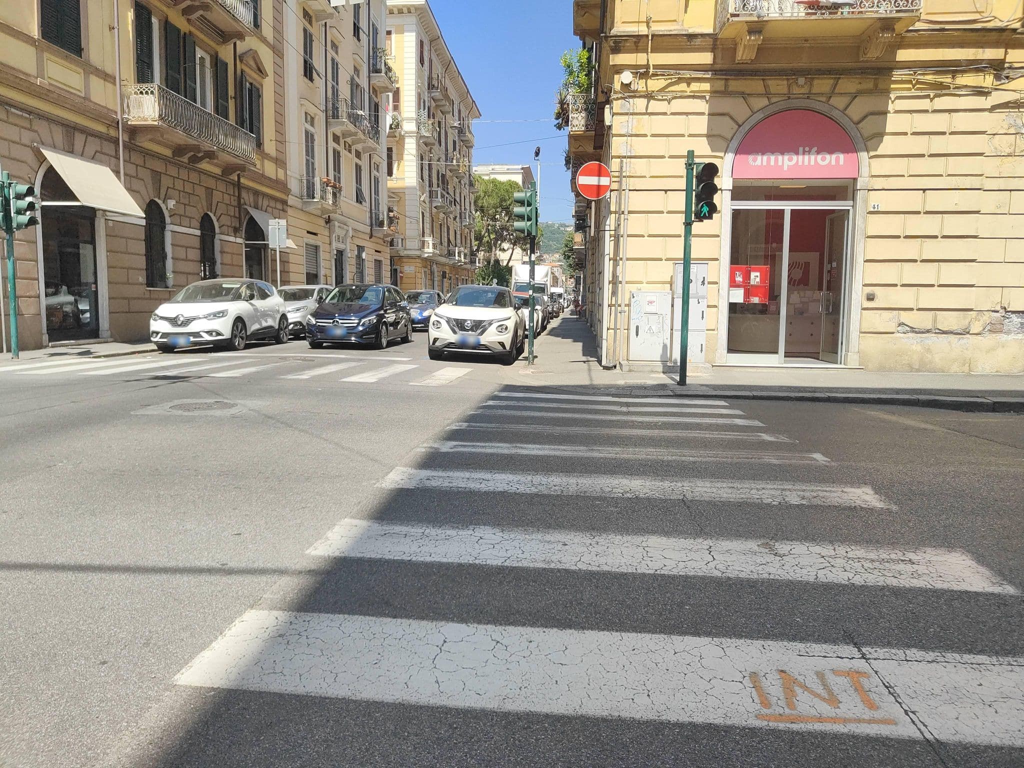 Street view near Voyage deluxe master room, La Spezia