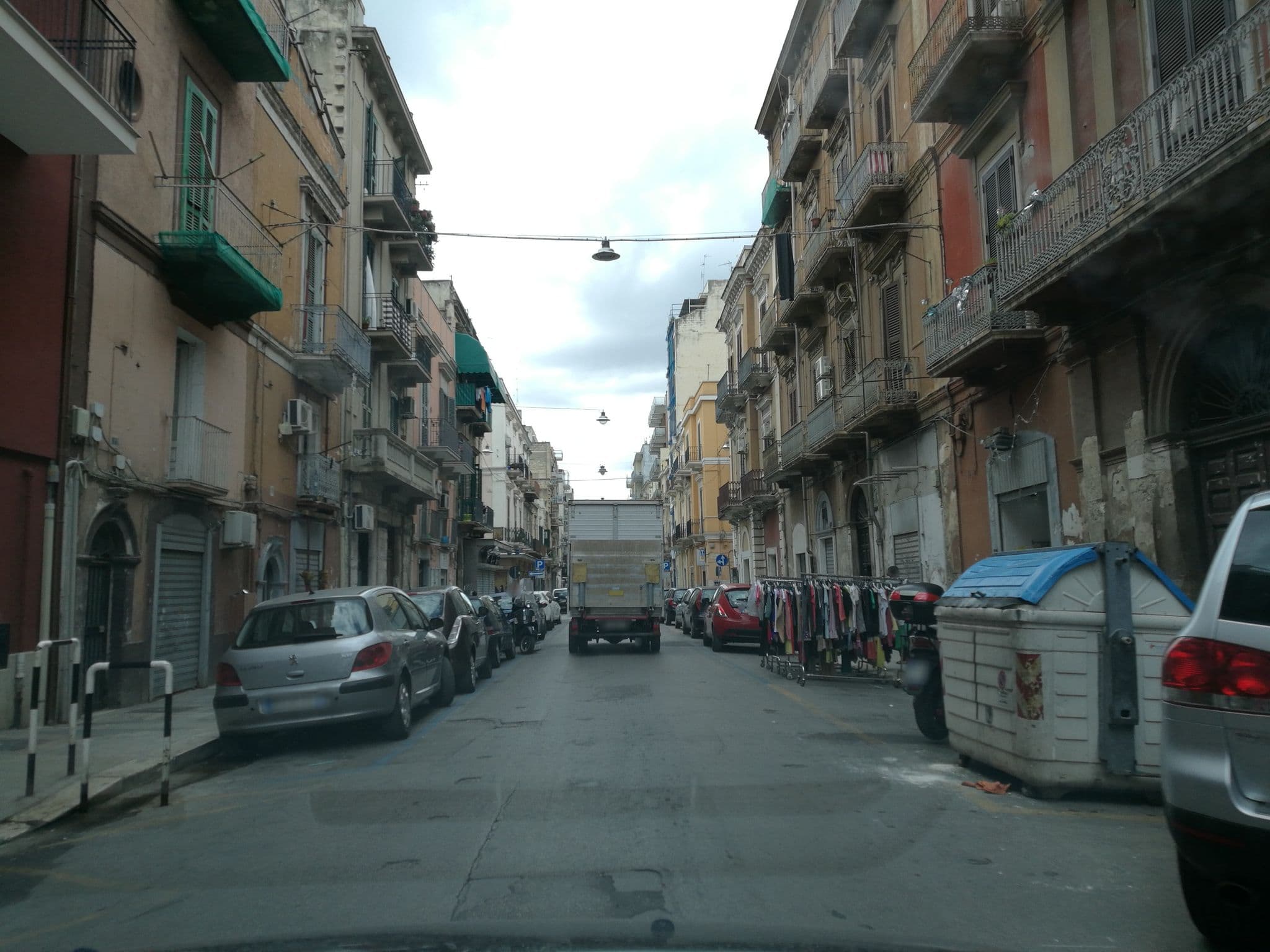 Street view near Numa, Bari