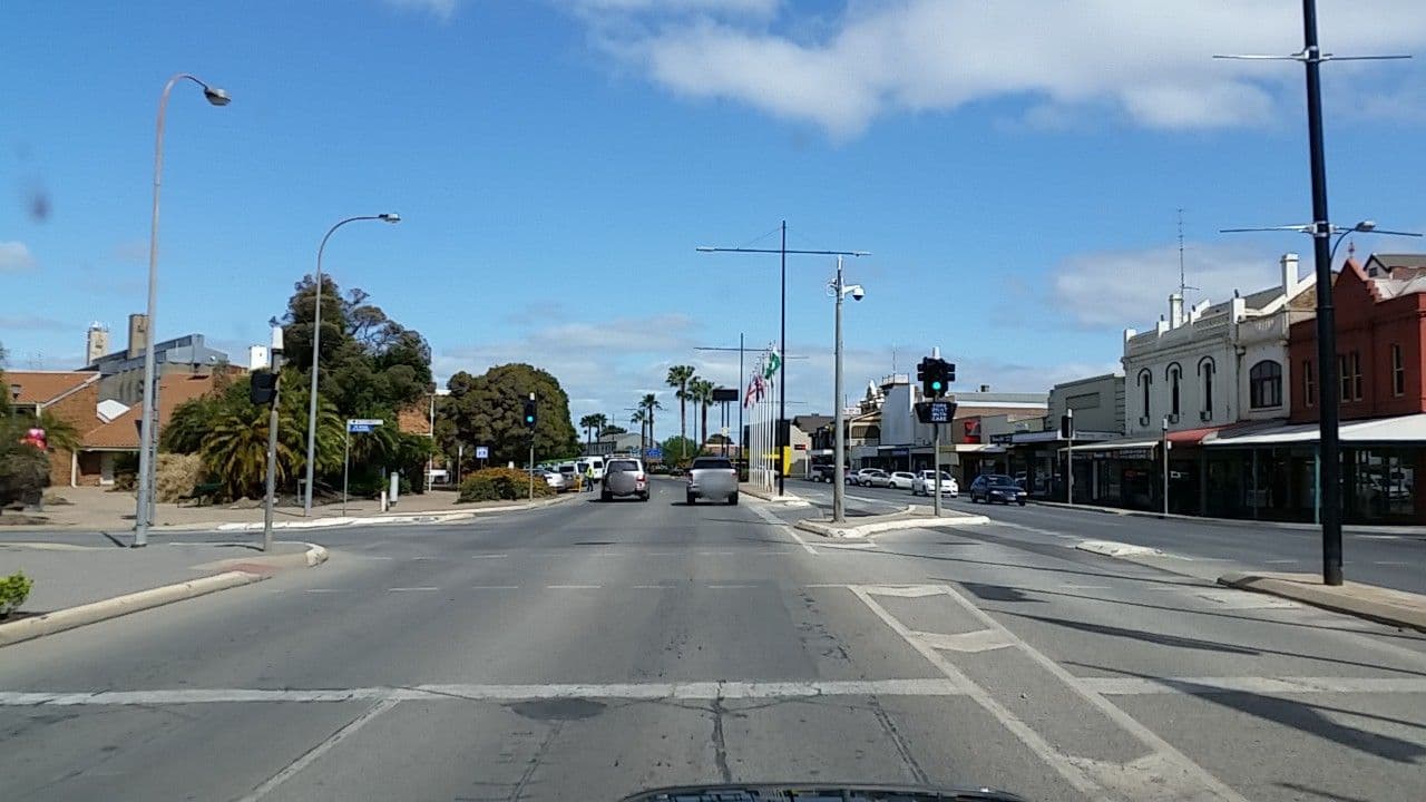 Street view near Ellen Hotel, Port Pirie West — © didz (CC BY-SA · Mapillary)