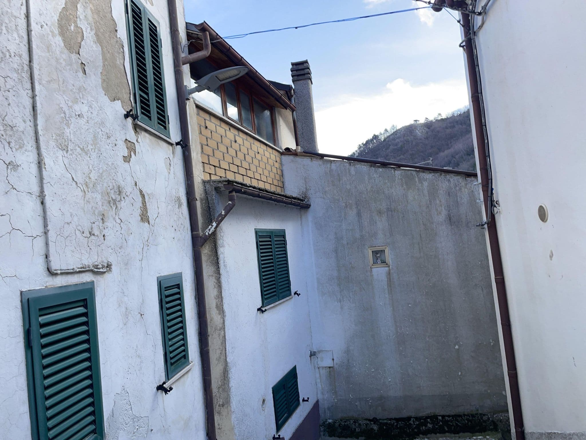 Street view near La Casa dei Briganti, Bojano — © Samantha_Ruggi (CC BY-SA · Mapillary)