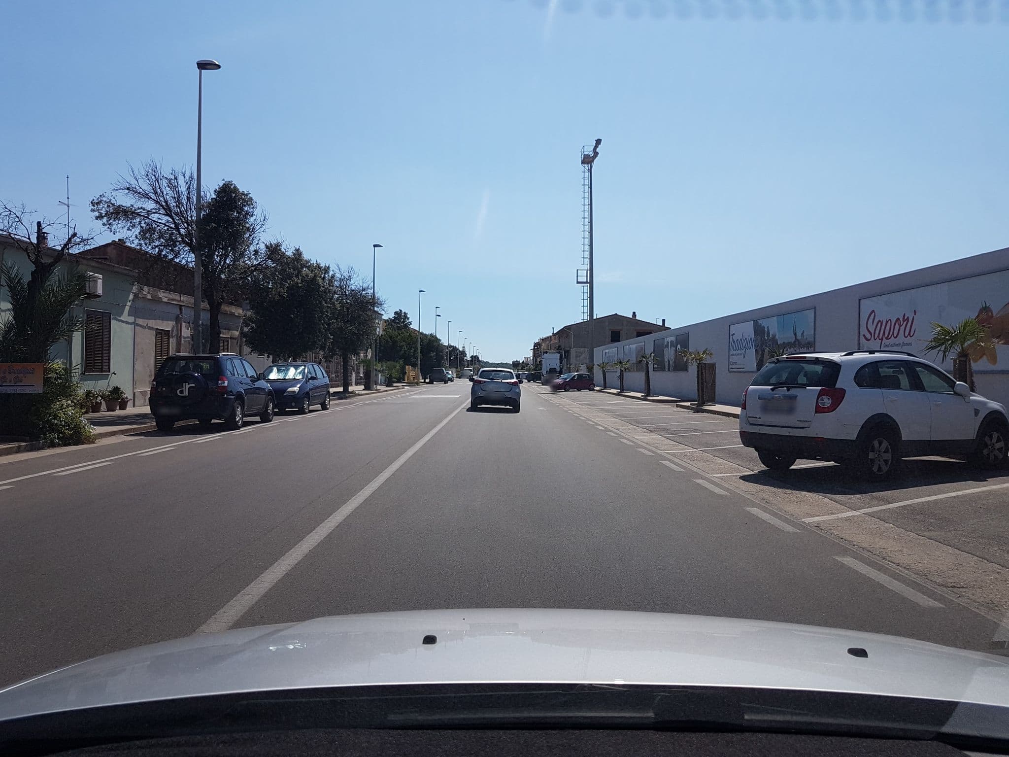 Street view near B&B Gi & Giò, Cabras — © damjang (CC BY-SA · Mapillary)