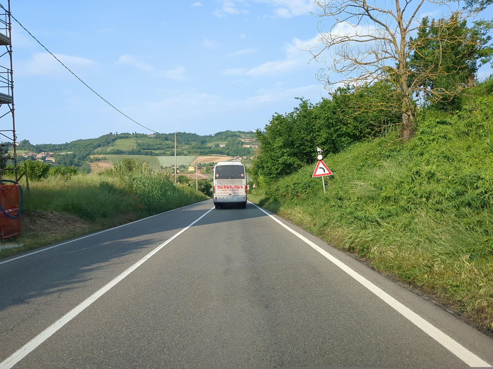 Street view near Acero Rosso, Moncalvo — © musuruan (CC BY-SA · Mapillary)