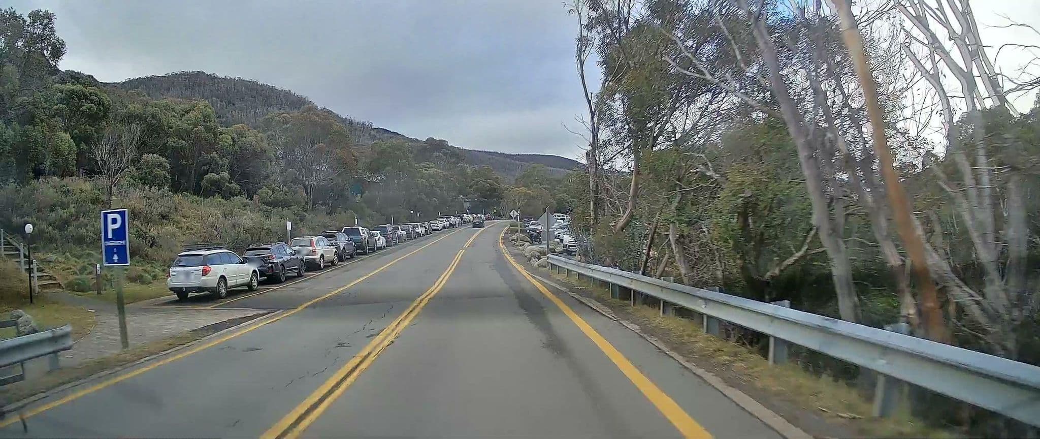 Street view near Bobuck Apartments, Block 3, Jindabyne — © maxim752 (CC BY-SA · Mapillary)