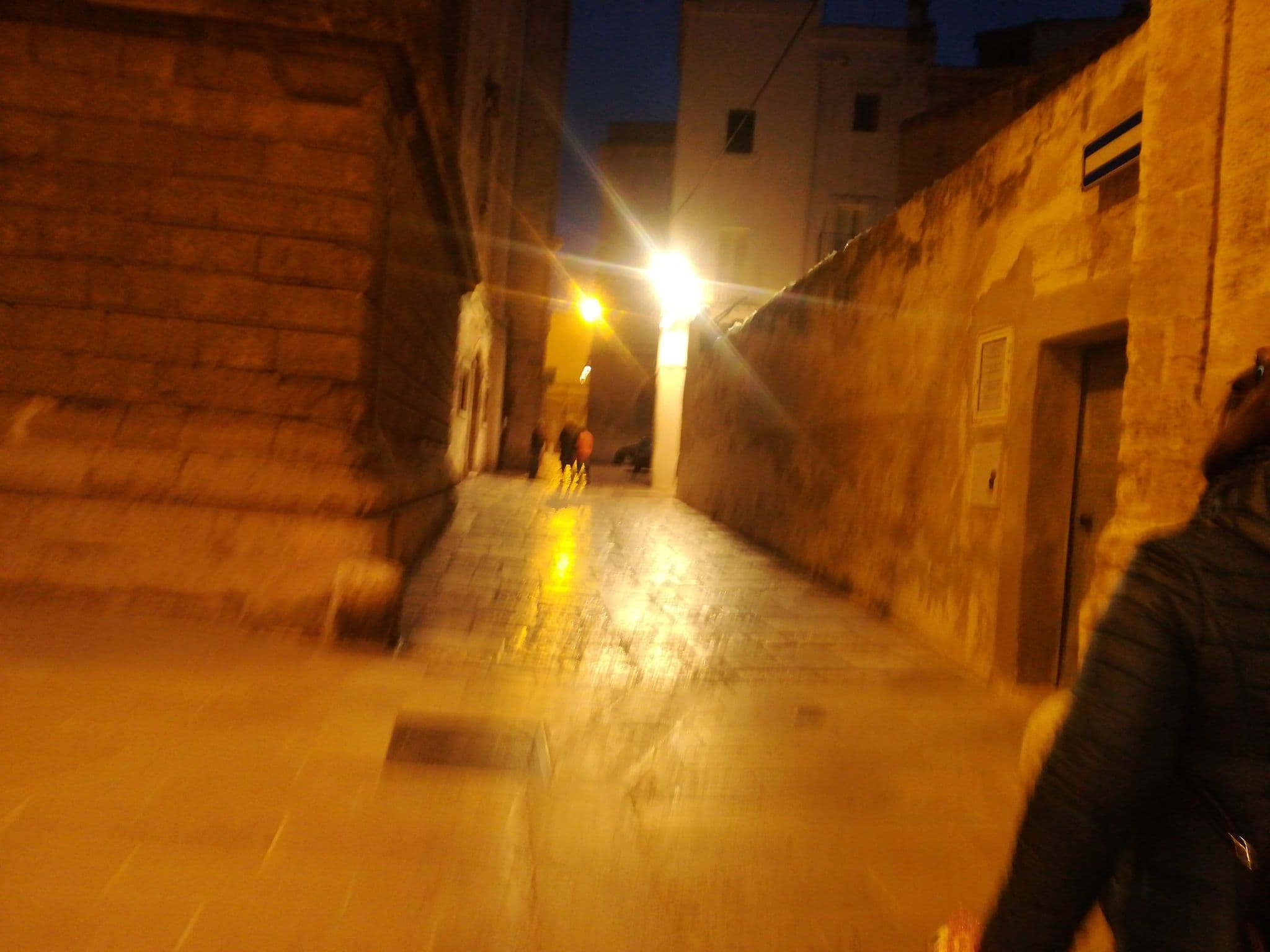 Street view near Palazzo Mulini, Monopoli — © jeawrong (CC BY-SA · Mapillary)