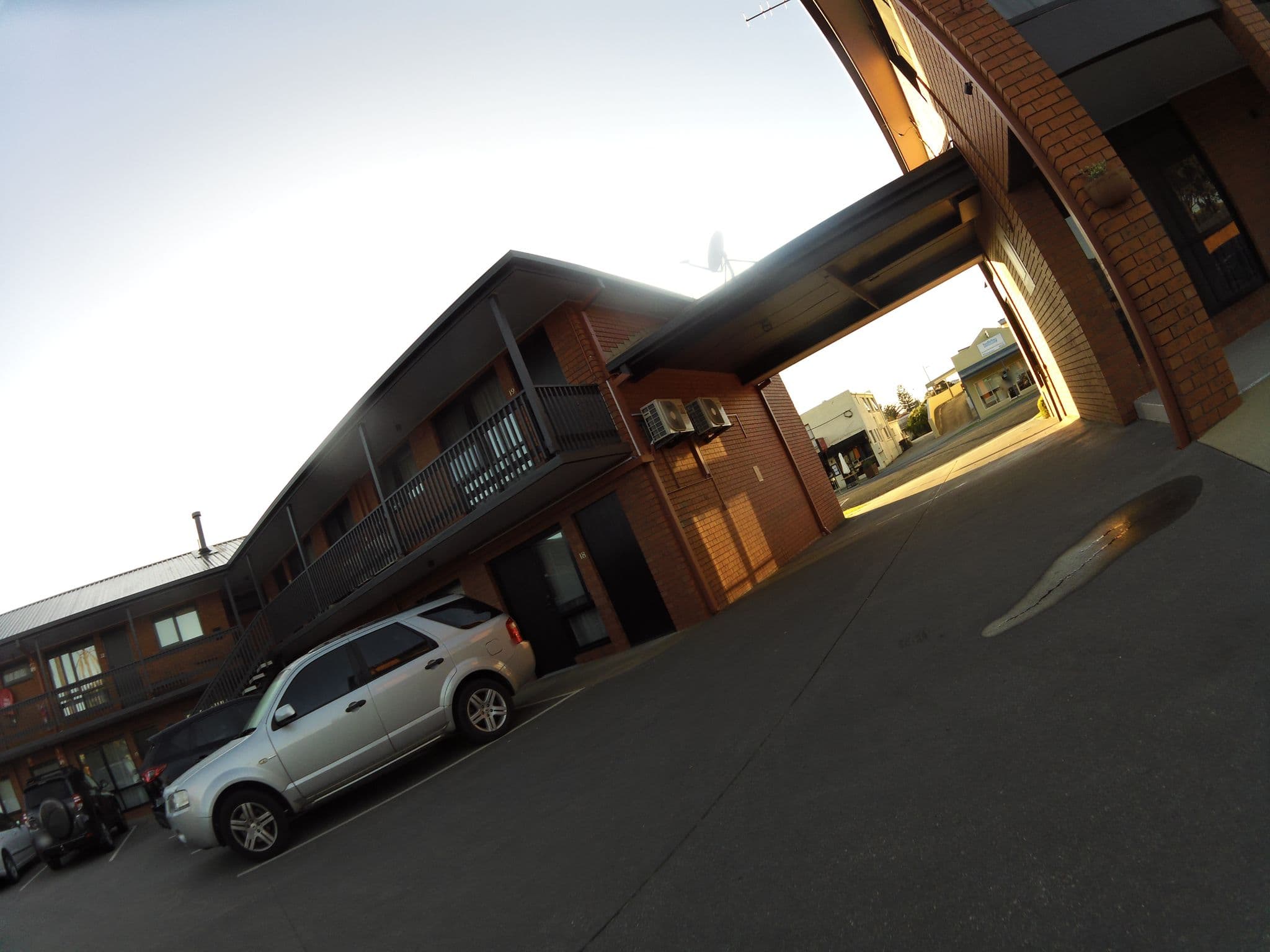Street view near Best Western Apollo Bay, Apollo Bay — © skillsy (CC BY-SA · Mapillary)