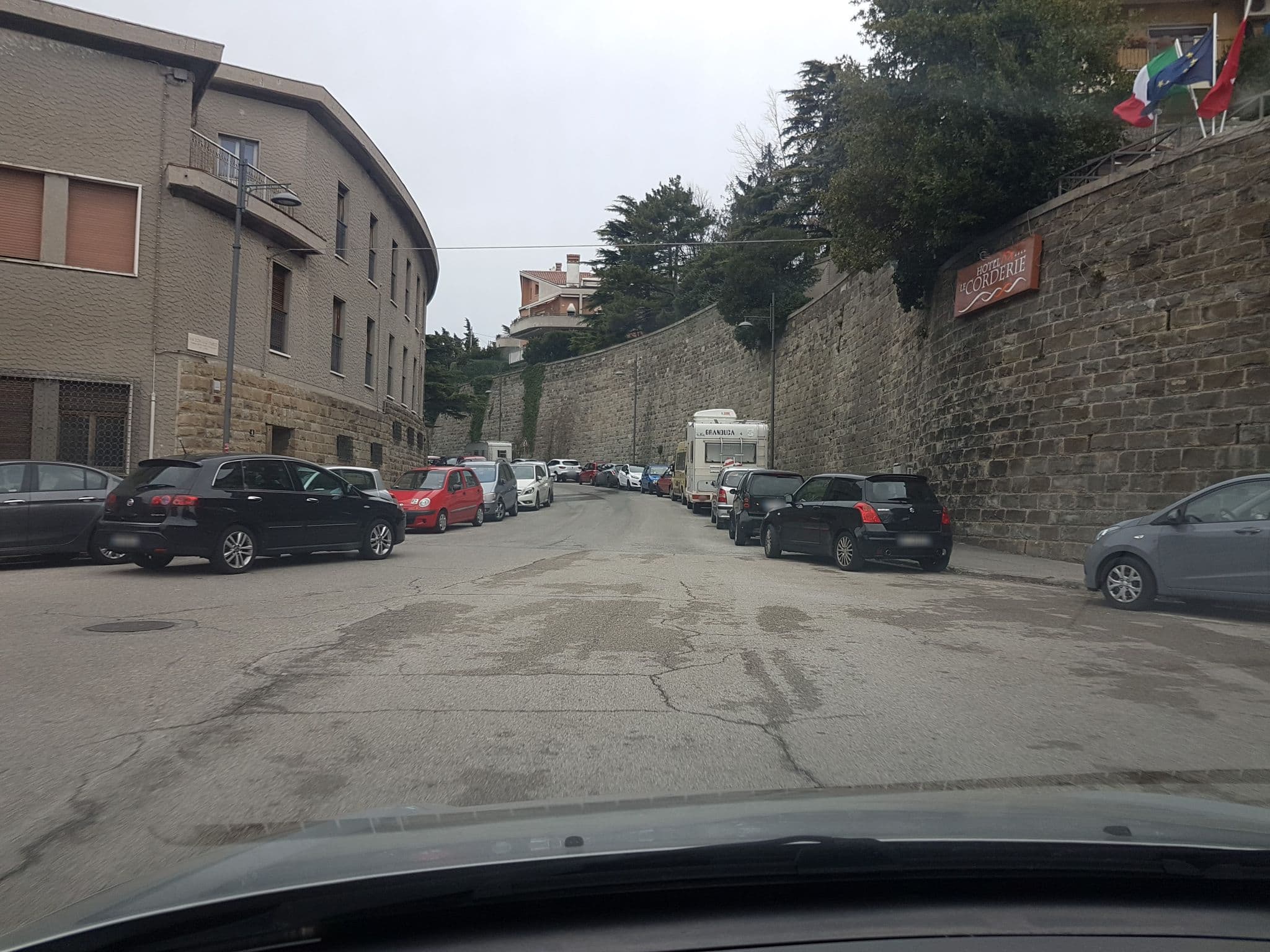 Street view near Hotel Le Corderie, Trieste — © damjang (CC BY-SA · Mapillary)