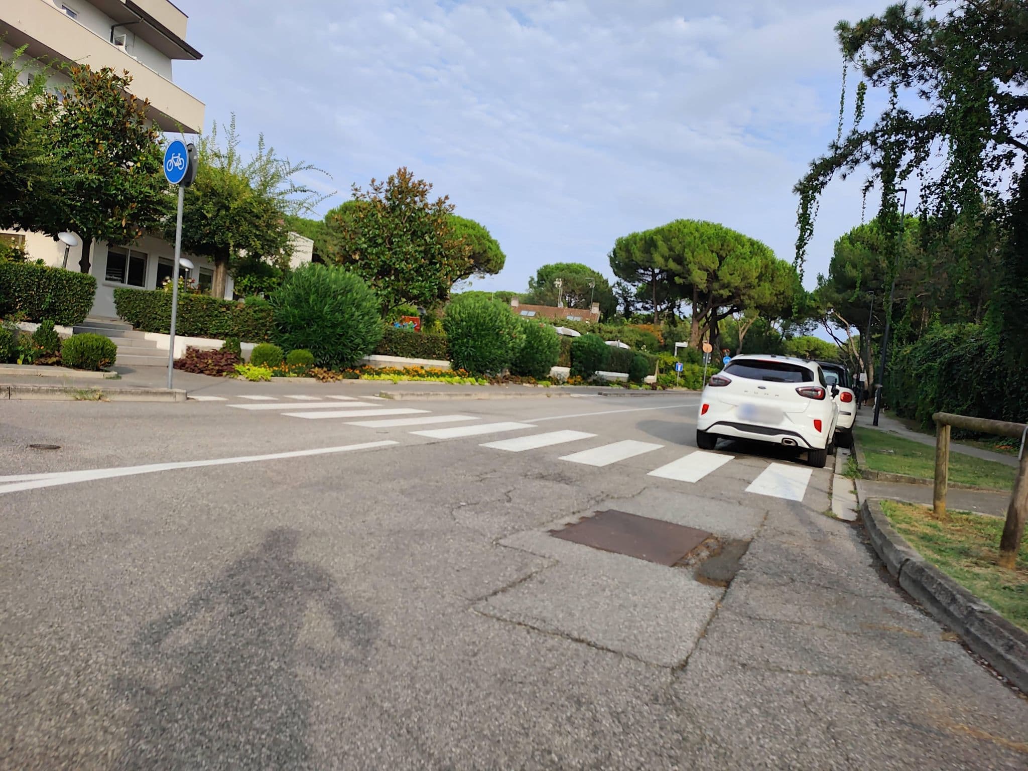 Street view near Old River, Lignano Sabbiadoro — © Duro (CC BY-SA · Mapillary)