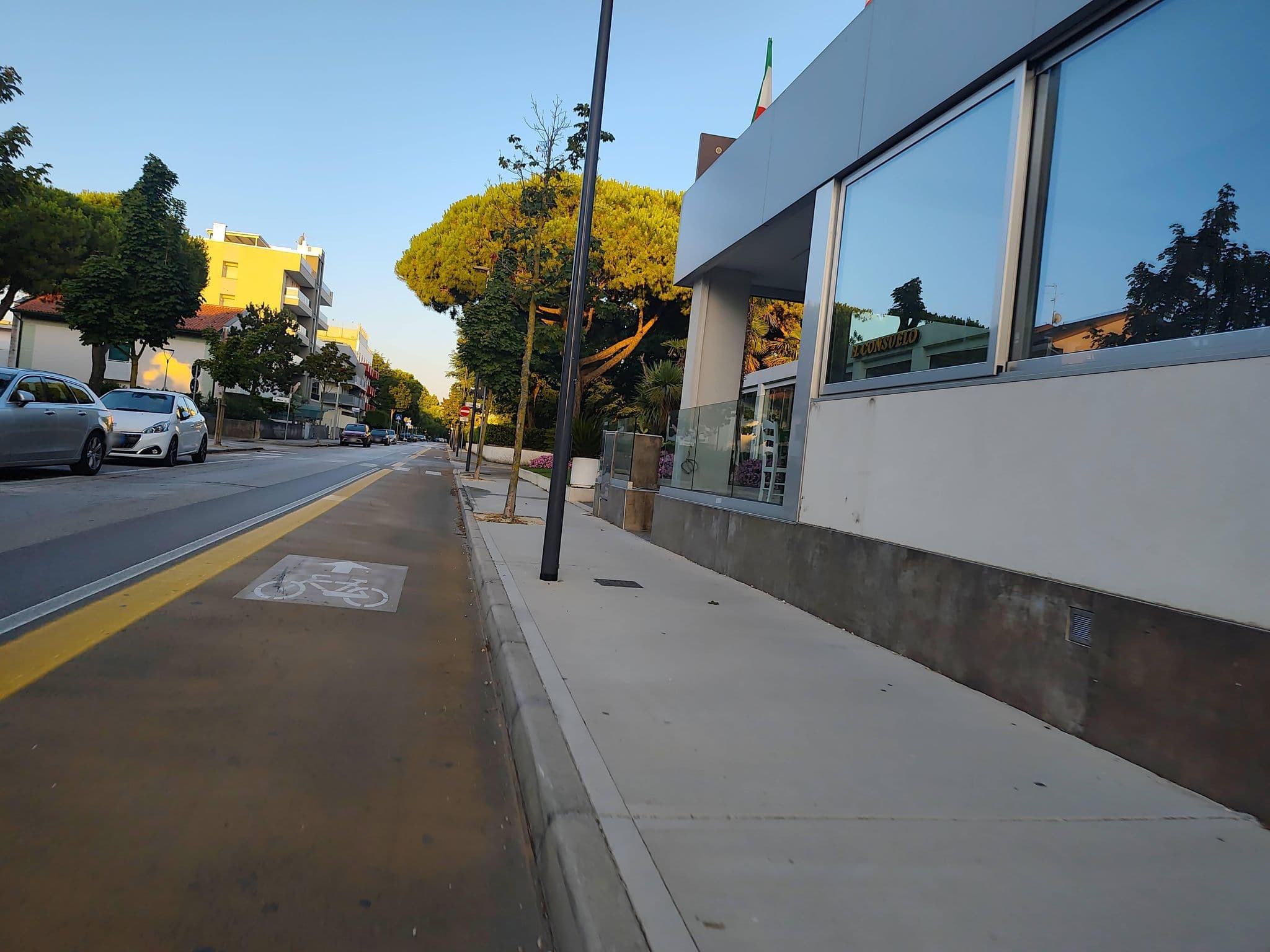 Street view near Consuelo, Lignano Sabbiadoro — © Duro (CC BY-SA · Mapillary)