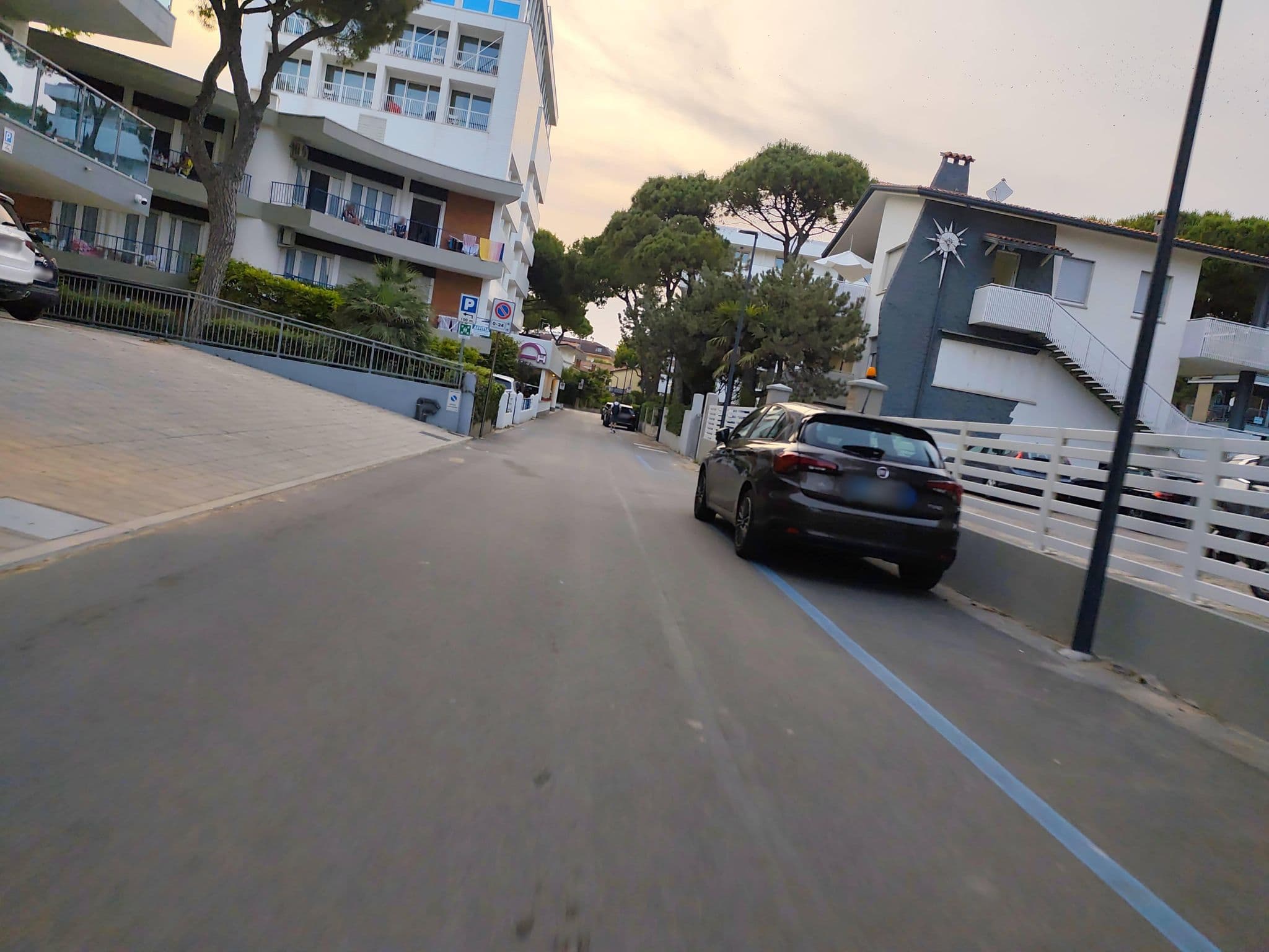 Street view near Residenza Nouméa, Lignano Sabbiadoro — © Duro (CC BY-SA · Mapillary)