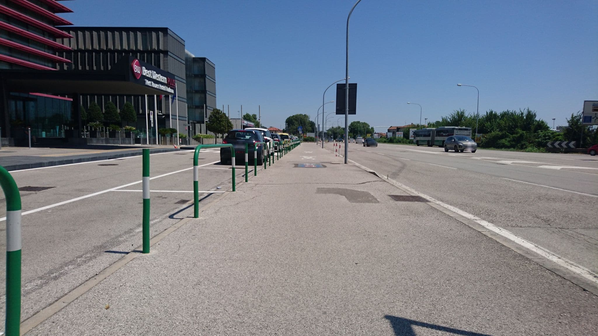 Street view near Best Western Net Tower Hotel, Noventa — © voschix (CC BY-SA · Mapillary)