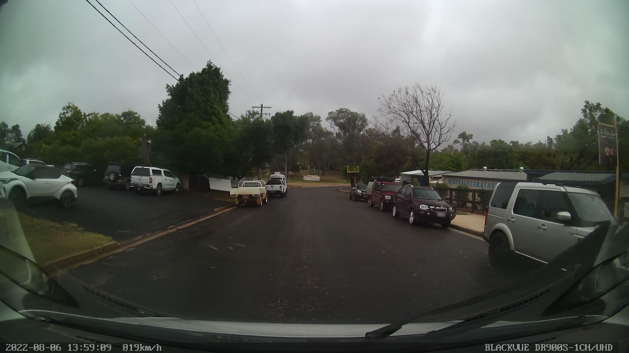 Street view near Rubyvale Caravan Park, The Gemfields — © bob3bob3 (CC BY-SA · Mapillary)