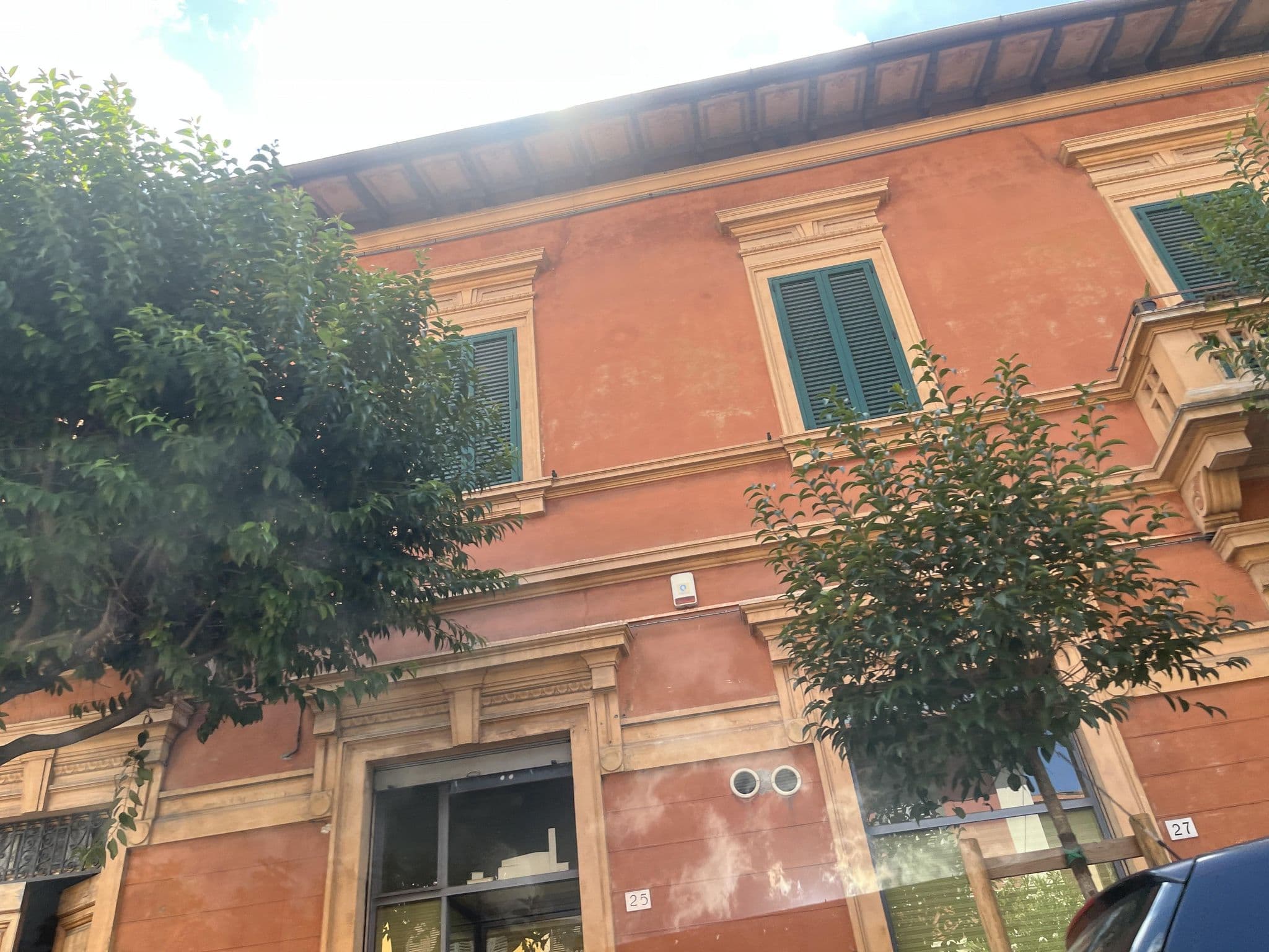 Street view near Villa Gini, Pisa