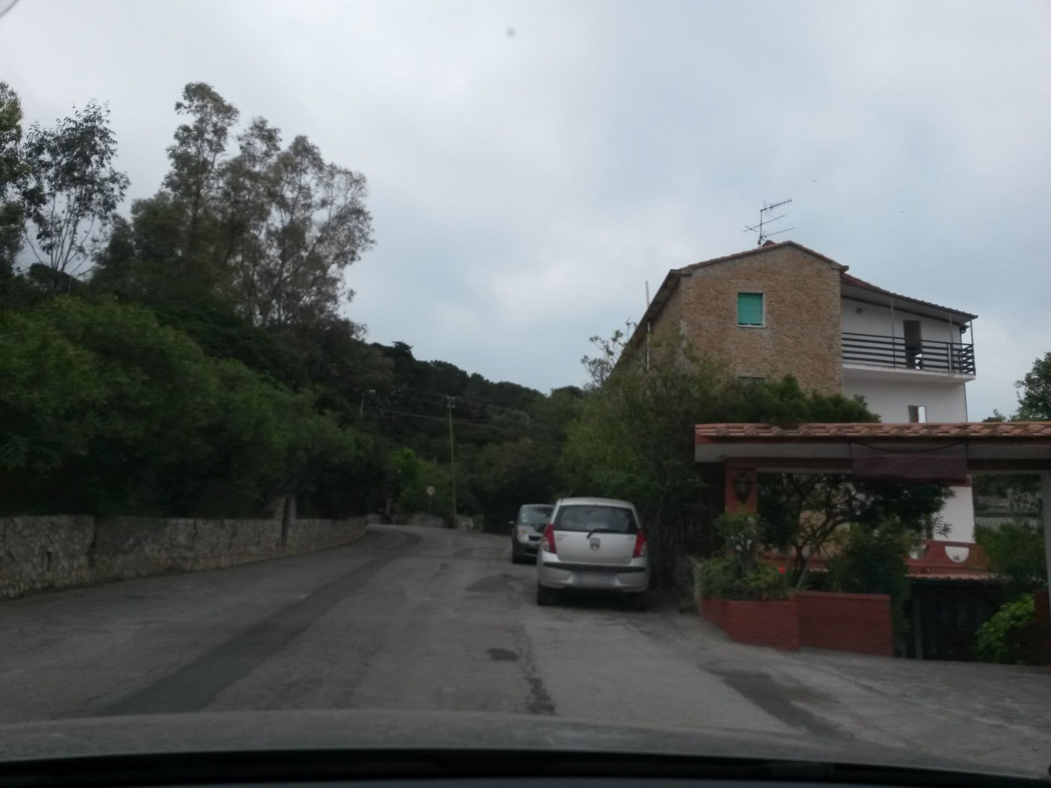 Street view near La Scogliera, Capoliveri — © rausk (CC BY-SA · Mapillary)