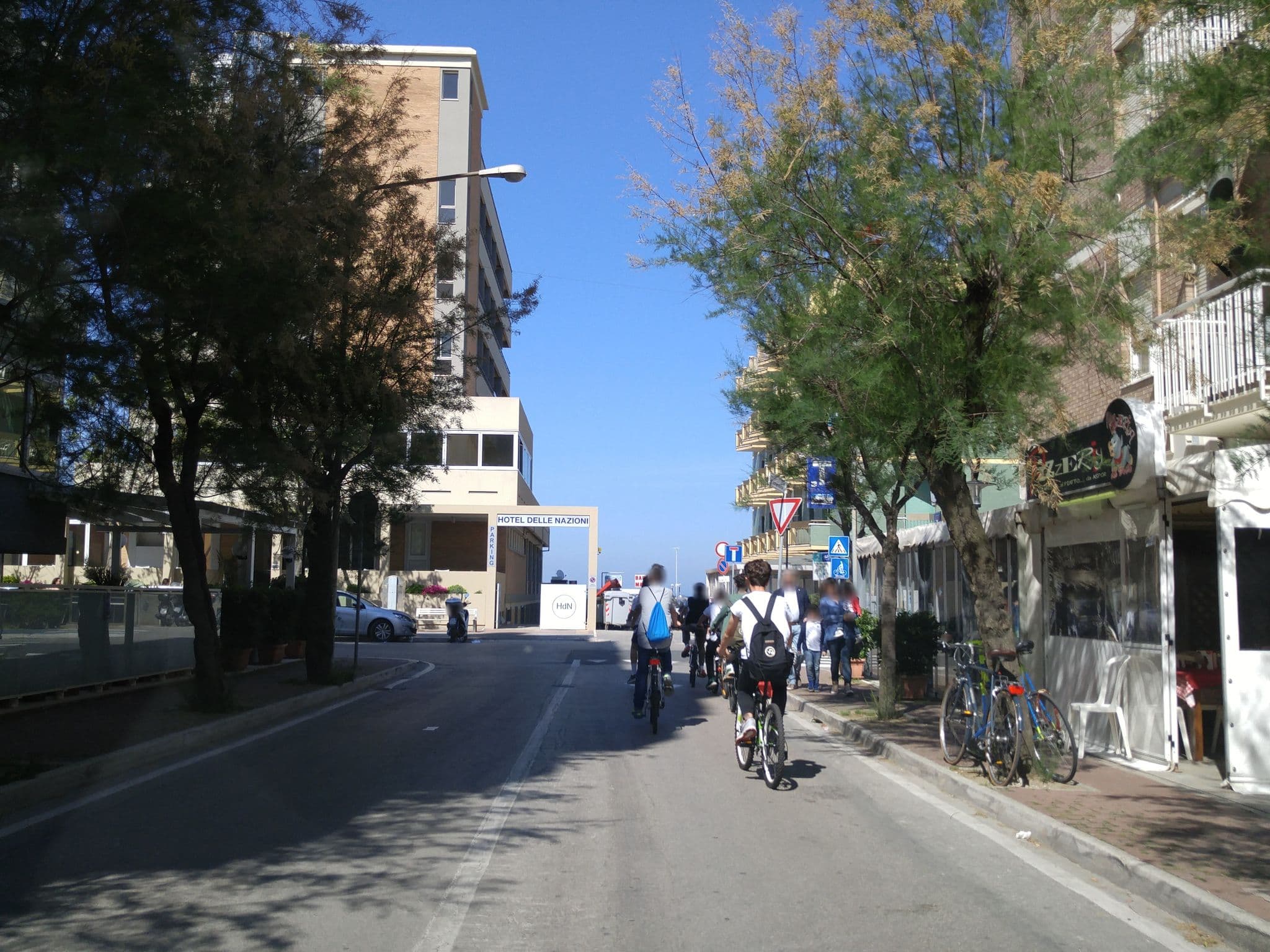 Street view near Figaro, Pesaro — © sorcrosc (CC BY-SA · Mapillary)