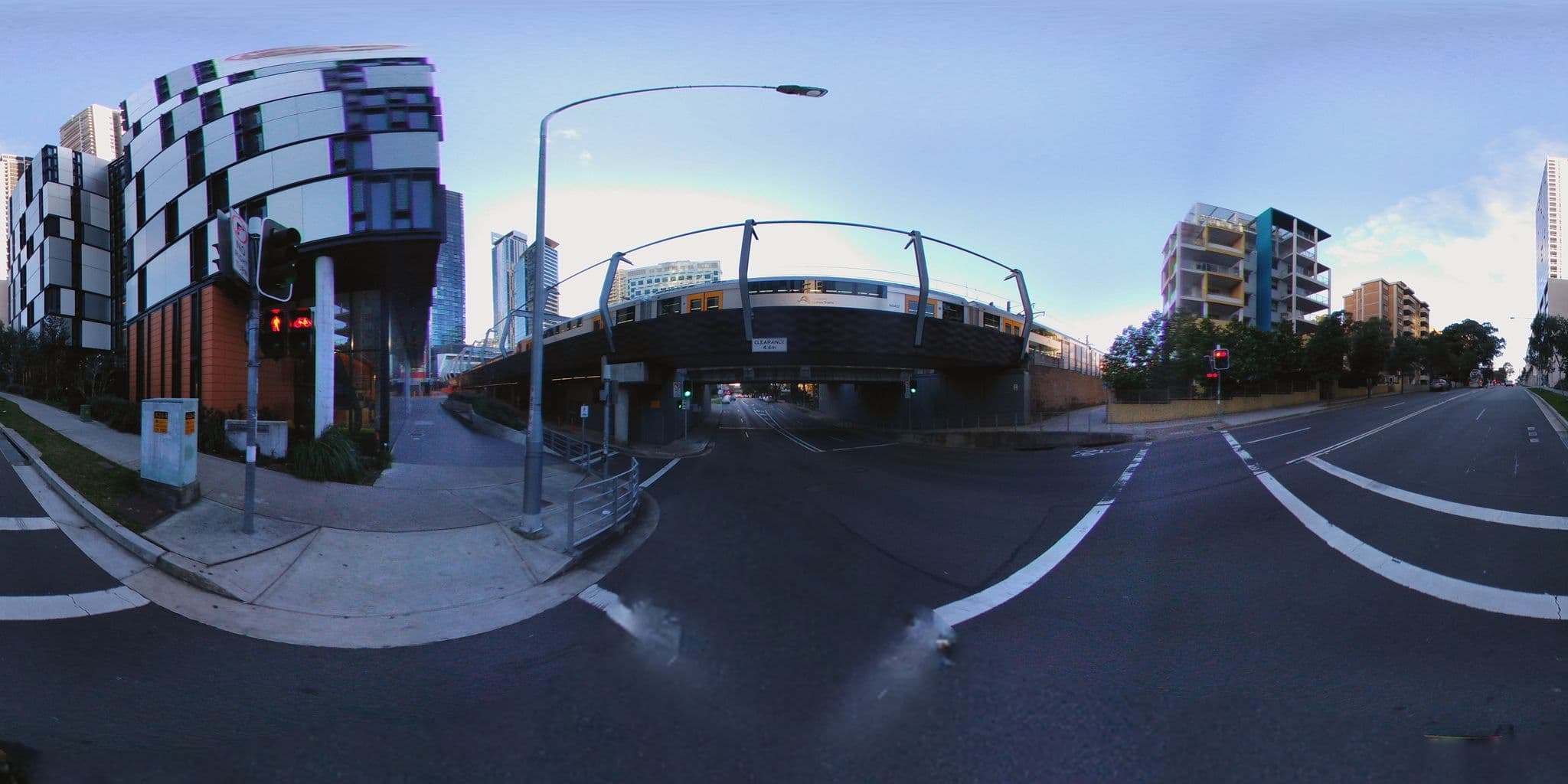 Street view near Iglu Chatswood, Chatswood — © aharvey (CC BY-SA · Mapillary)