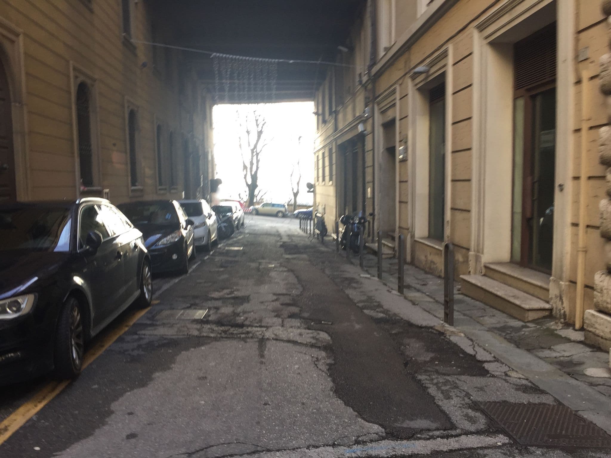 Street view near Hotel Sina Brufani, Perugia — © valeriacle (CC BY-SA · Mapillary)