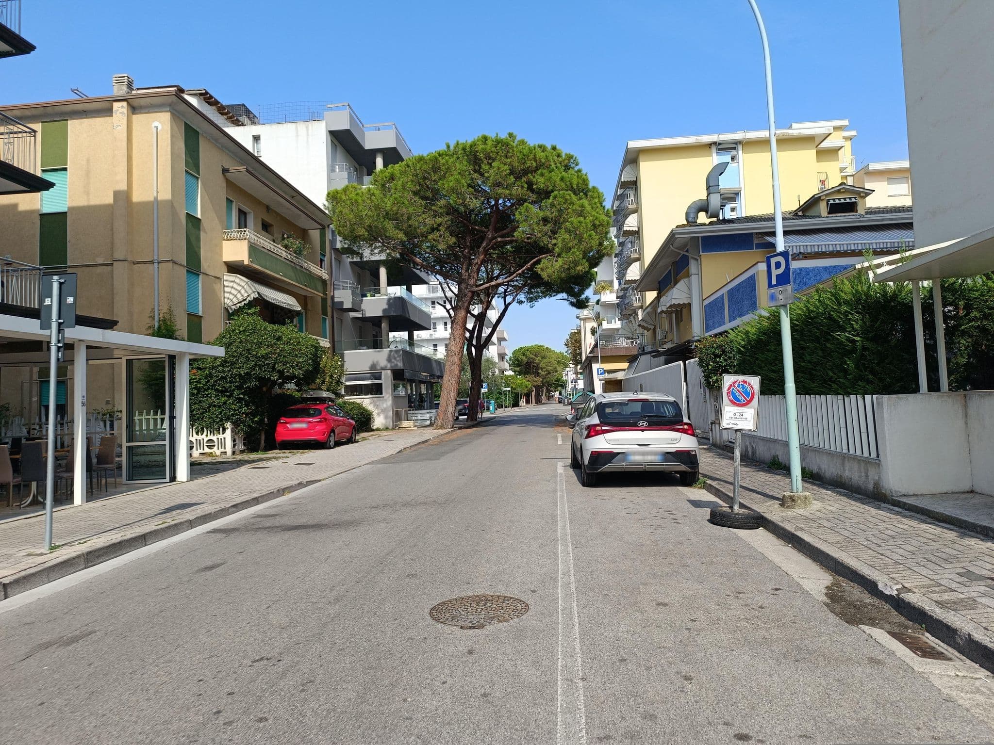Street view near Saturno, Lido di Jesolo