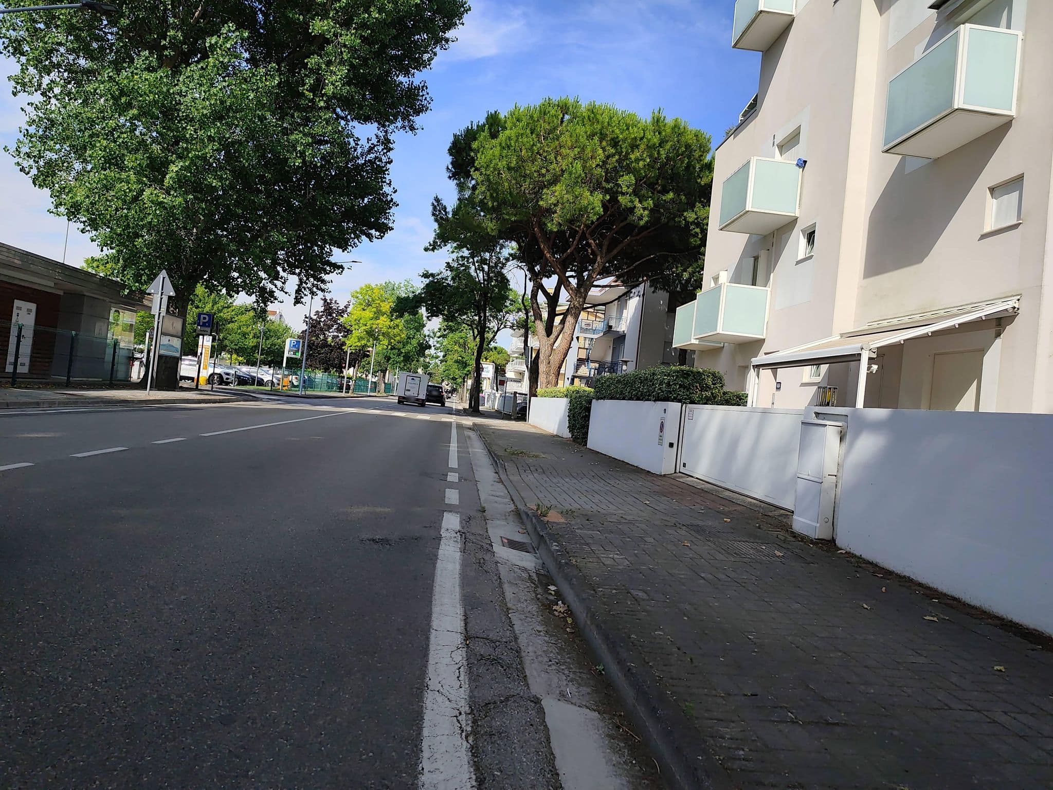 Street view near Rosemary, Lido di Jesolo — © Duro (CC BY-SA · Mapillary)