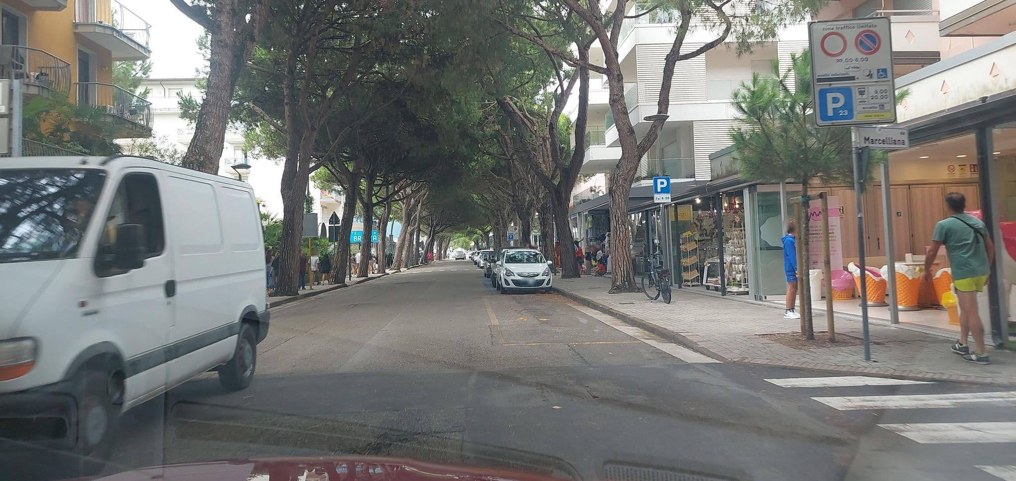 Street view near Jet, Lido di Jesolo