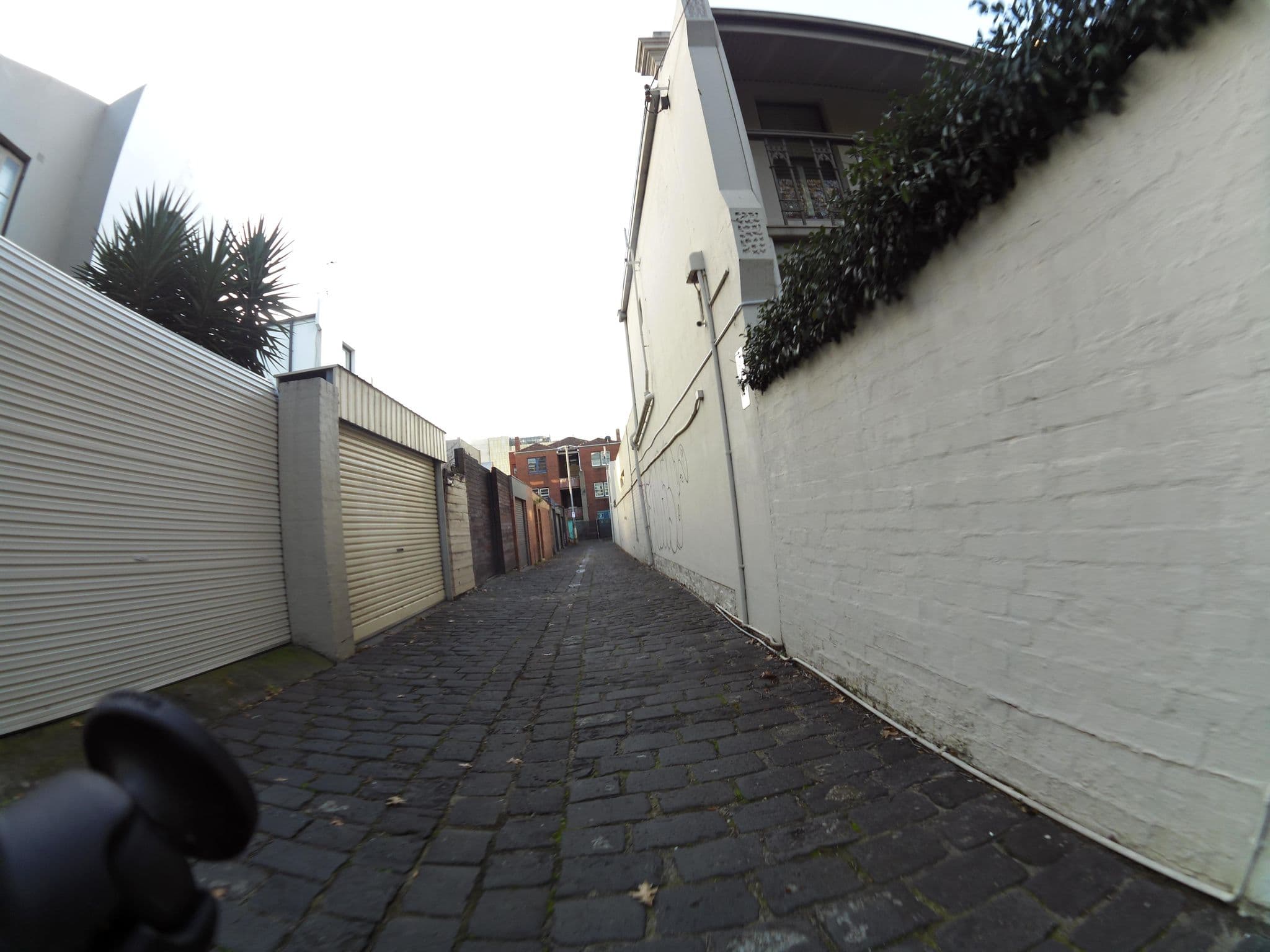 Street view near Parkside, East Melbourne — © skillsy (CC BY-SA · Mapillary)