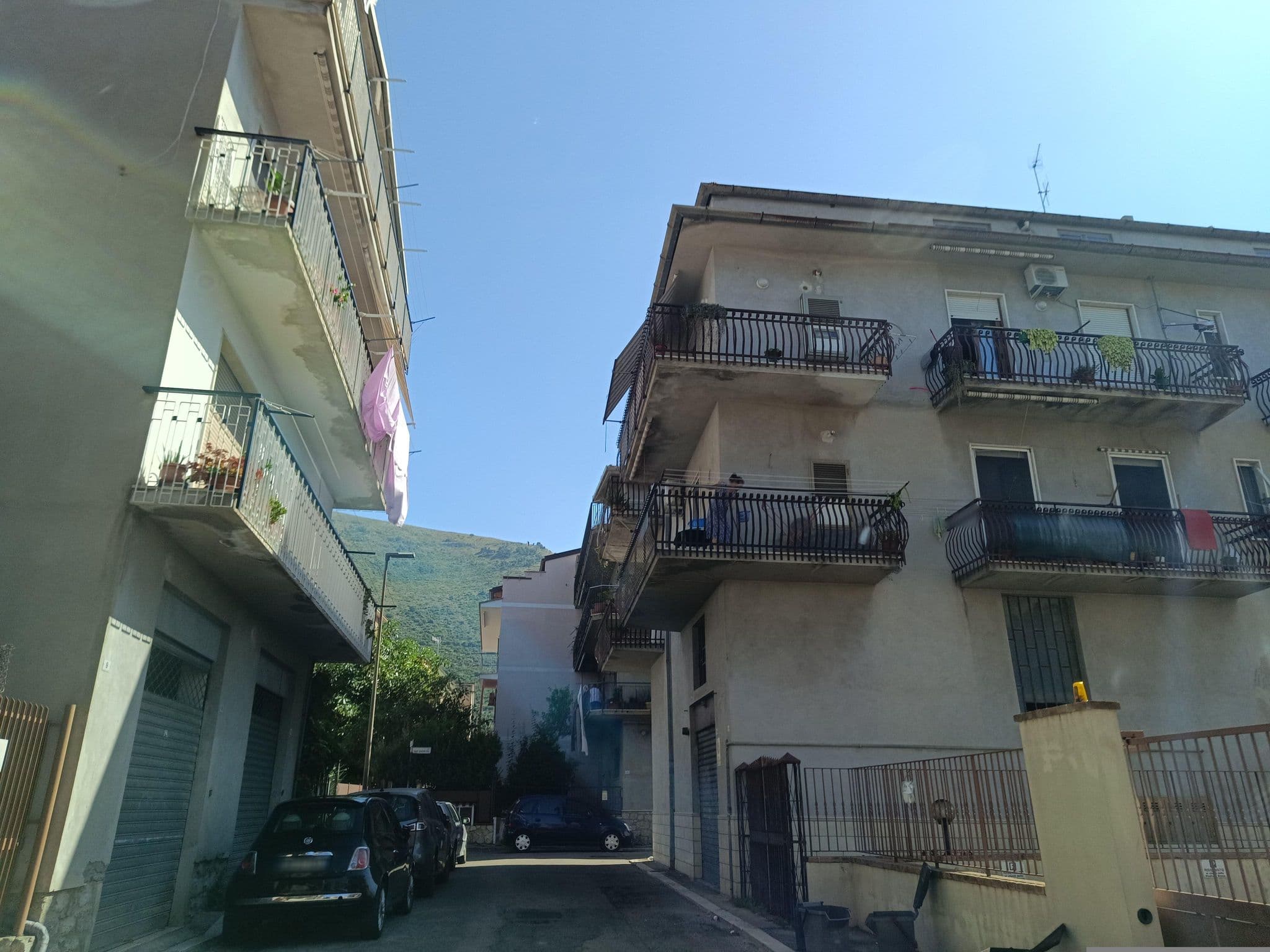 Street view near Bed and Breakfast Casa di Elide, Fondi — © odiug (CC BY-SA · Mapillary)