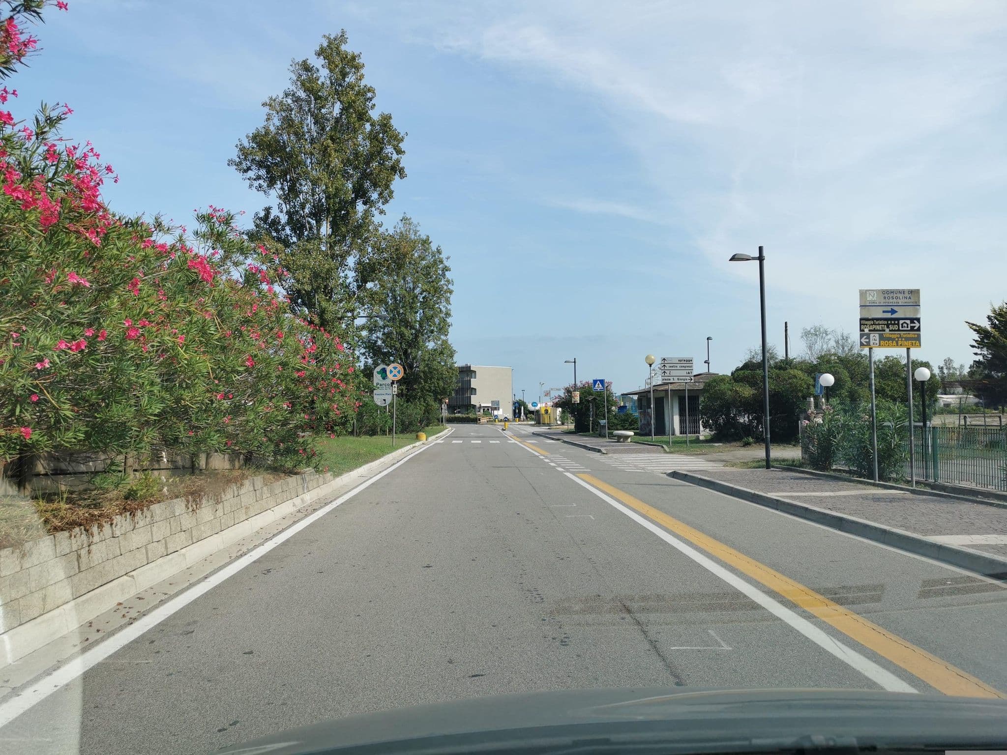 Street view near Pizzeria Alexander, Sant'Anna — © canfe (CC BY-SA · Mapillary)