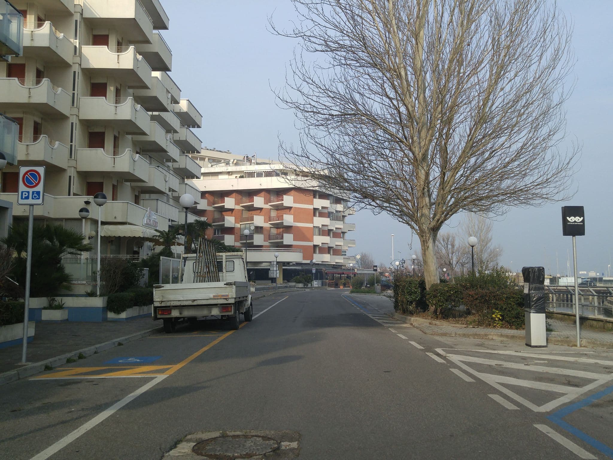 Street view near Imperiale, Cattolica