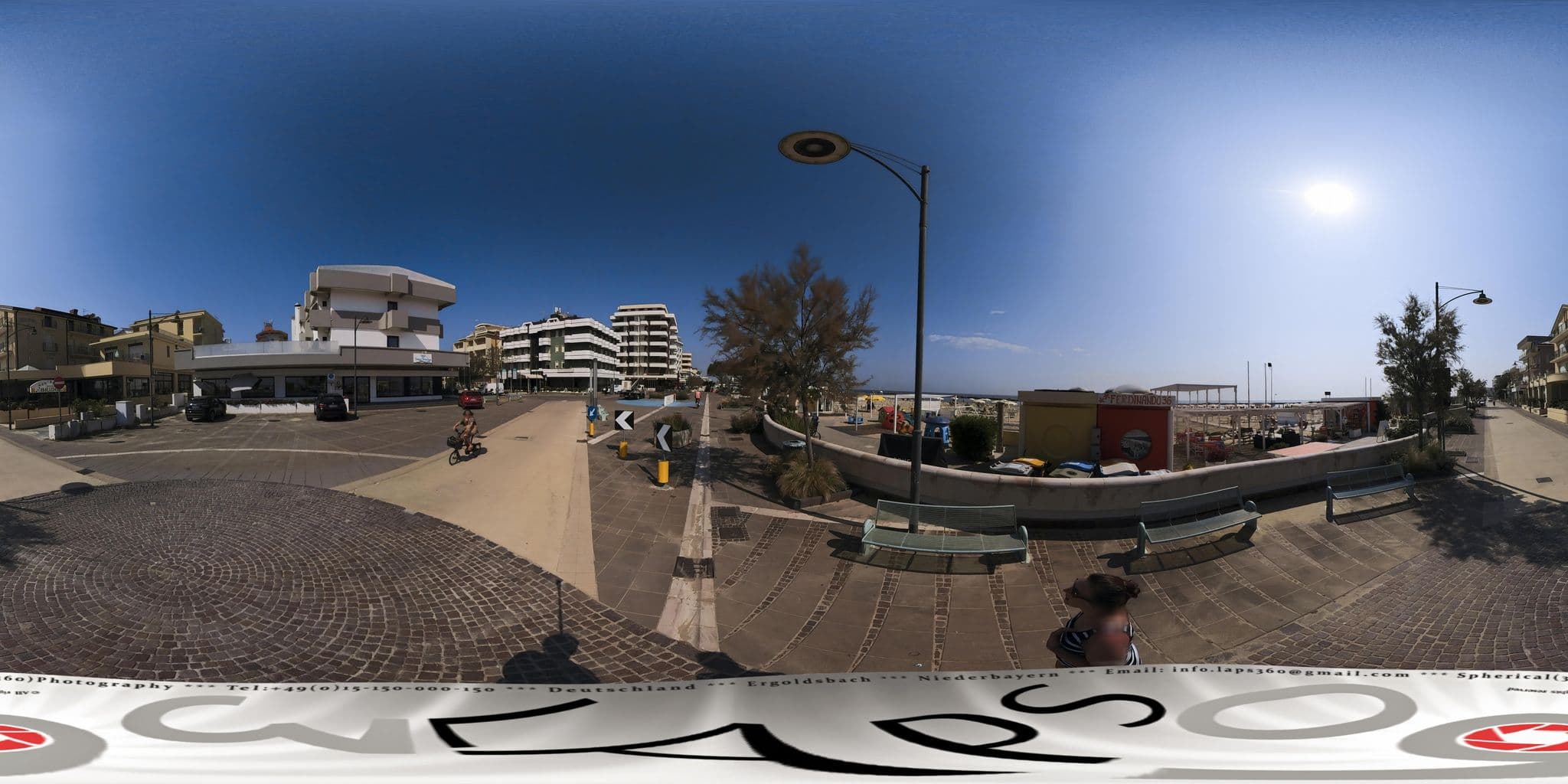 Street view near Hotel Principe, Bellaria-Igea Marina