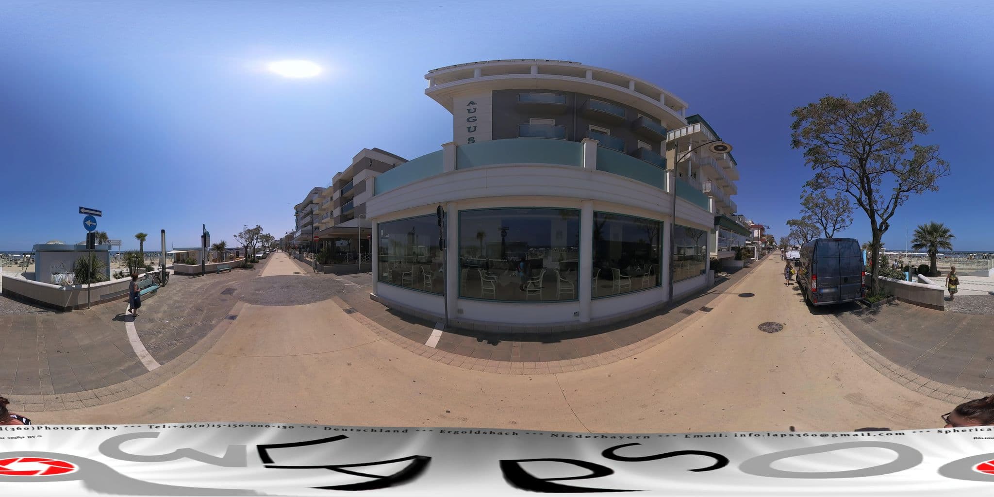 Street view near Hotel Augusta, Bellaria-Igea Marina