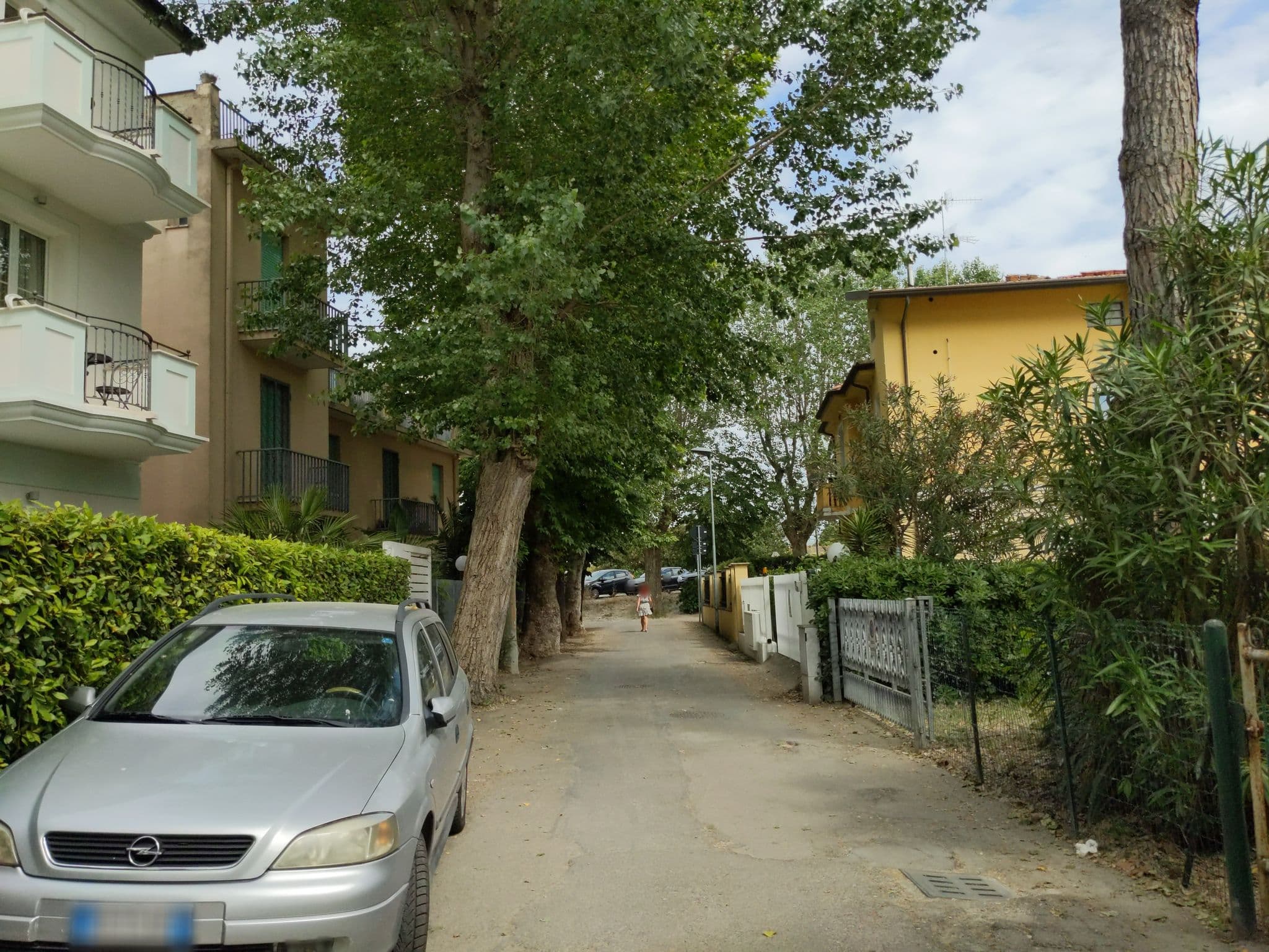 Street view near Hotel Accademia, Rimini — © sorcrosc (CC BY-SA · Mapillary)
