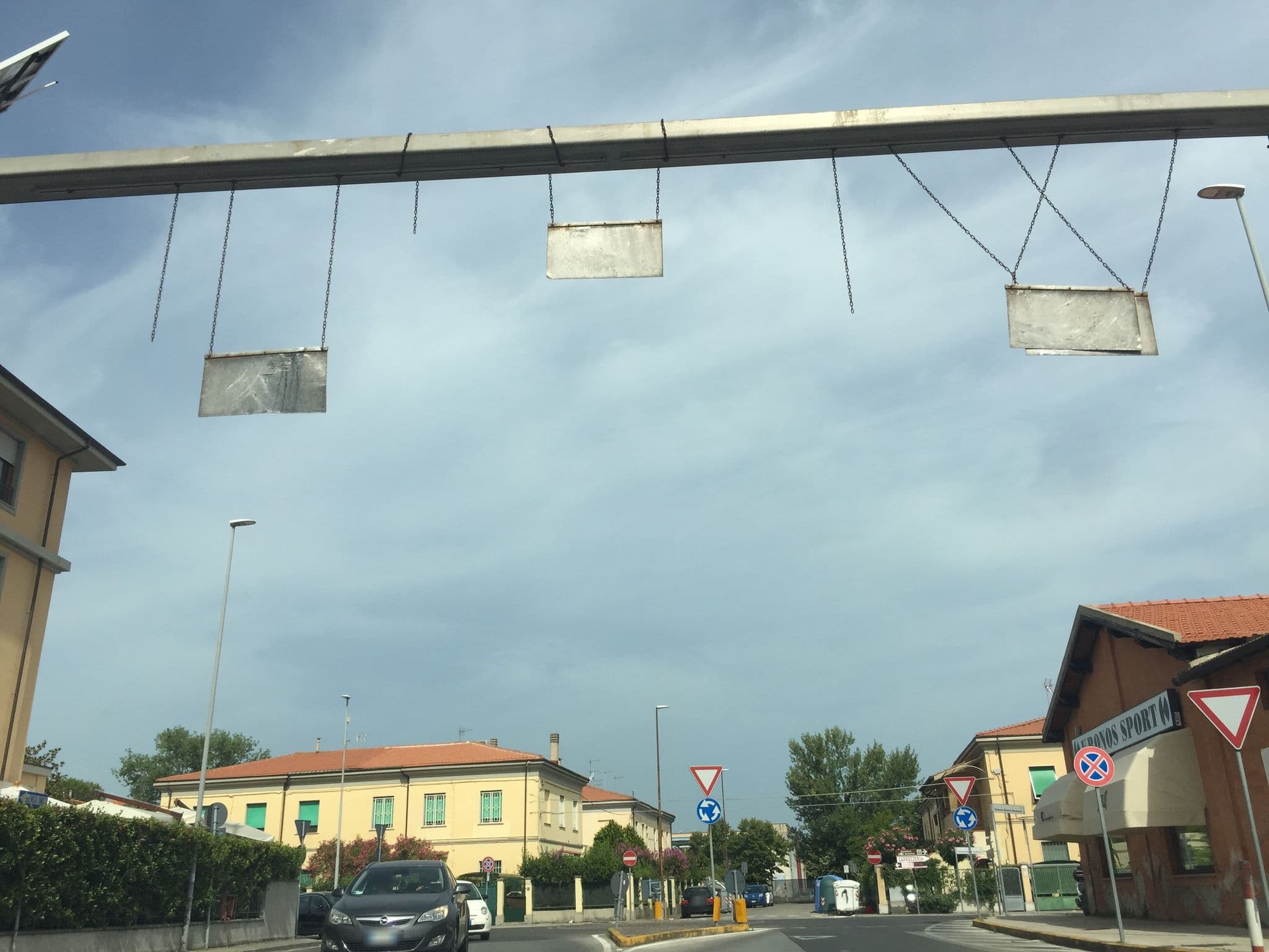 Street view near Grand Hotel Bonanno, Barbaricina — © mapillary_service (CC BY-SA · Mapillary)