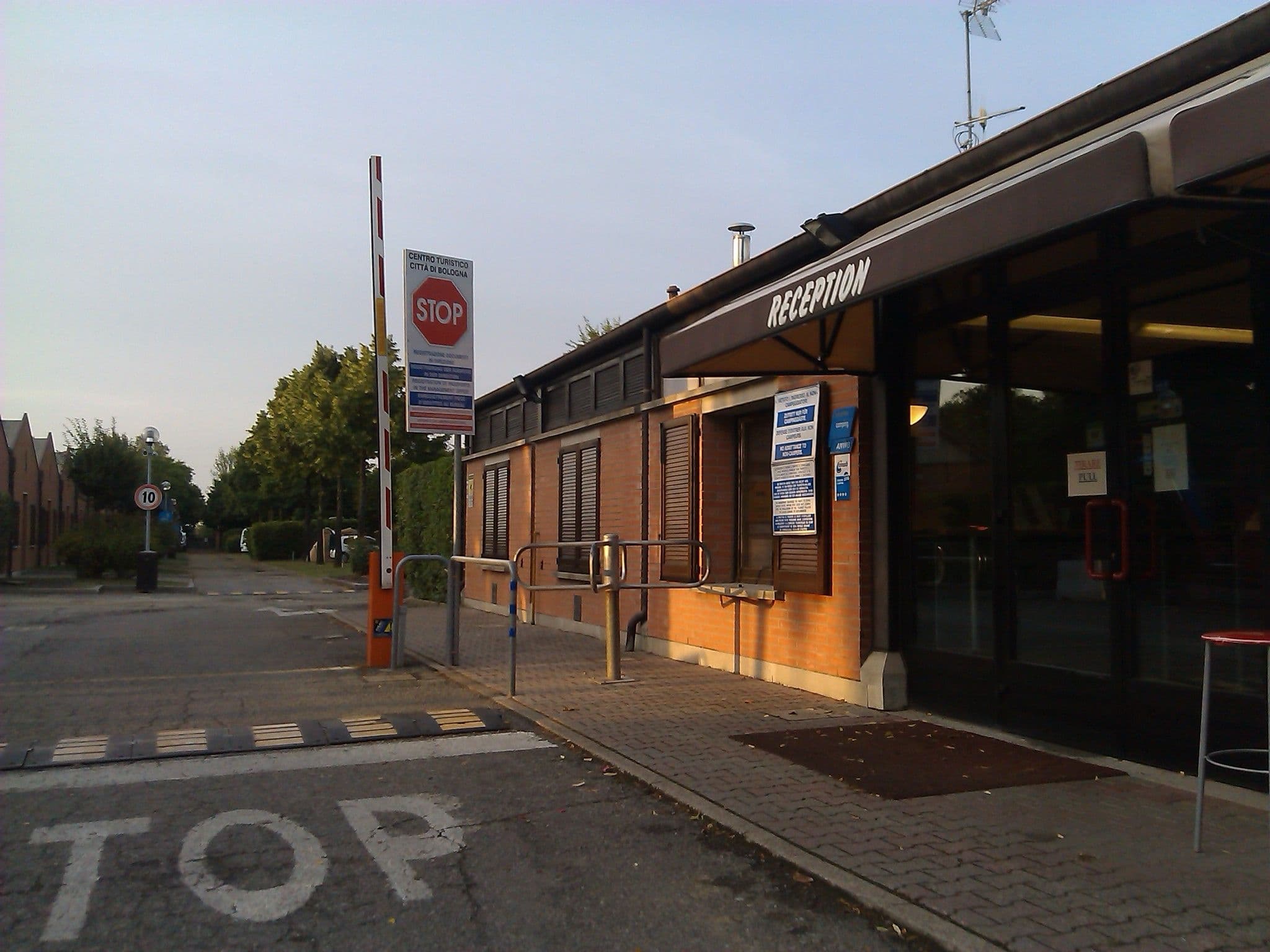 Street view near Centro Turistico Città di Bologna, Bologna