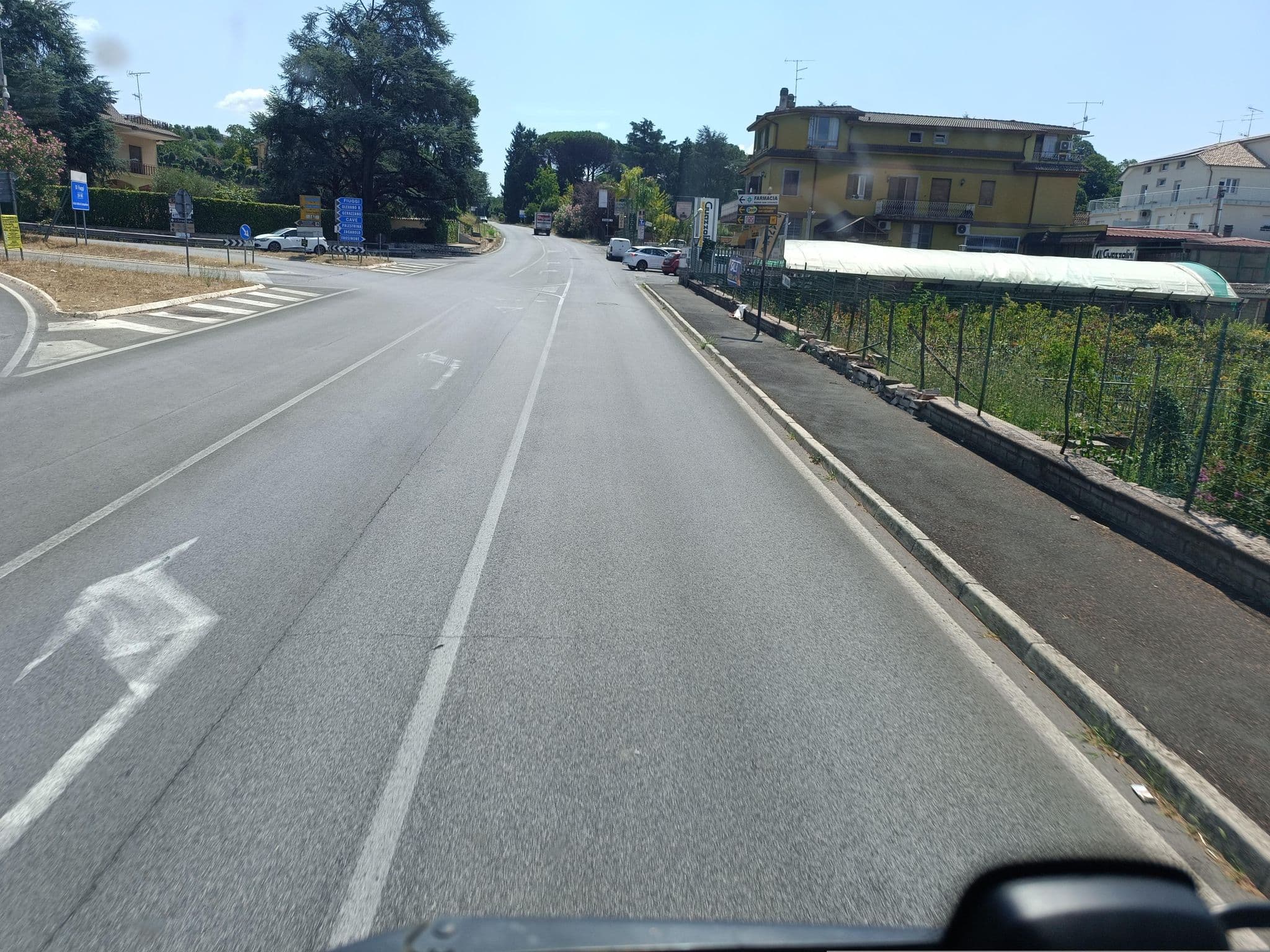Street view near B&B Acchiappasogni, San Cesareo — © klimakas (CC BY-SA · Mapillary)