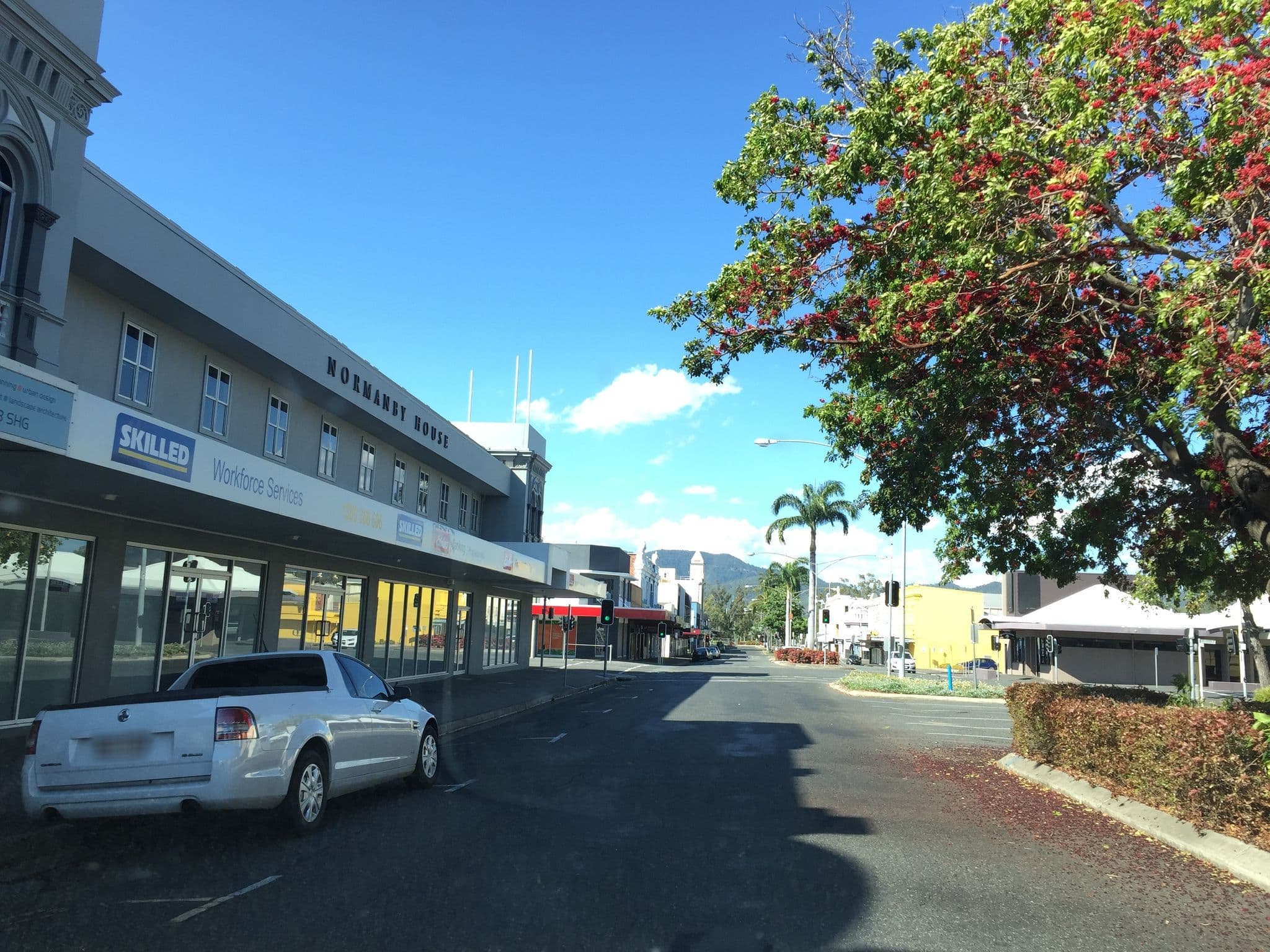 Street view near Coffee House Apartment Motel, Rockhampton — © vagrant42 (CC BY-SA · Mapillary)