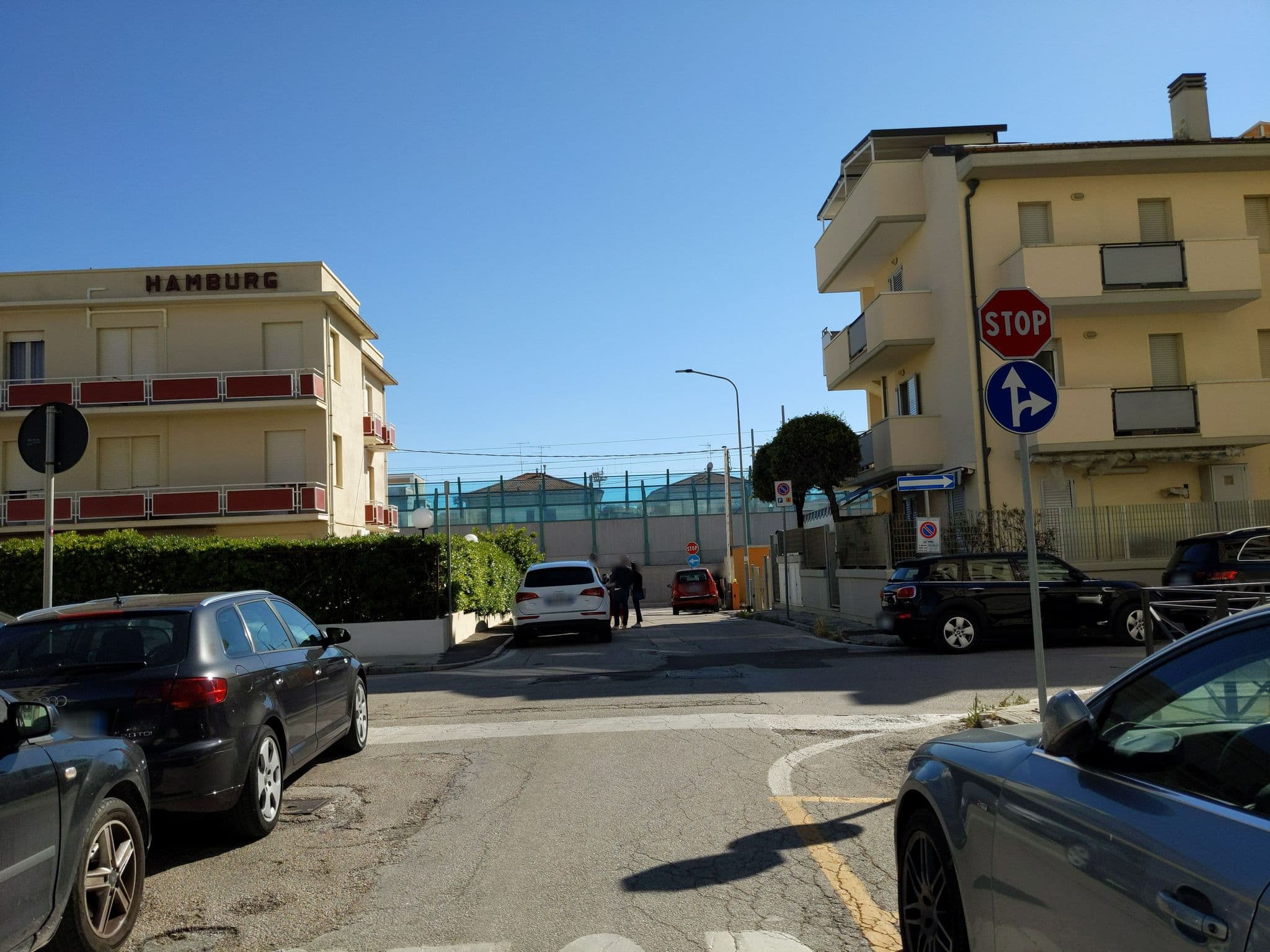 Street view near Hotel Hamburg, Senigallia — © sorcrosc (CC BY-SA · Mapillary)