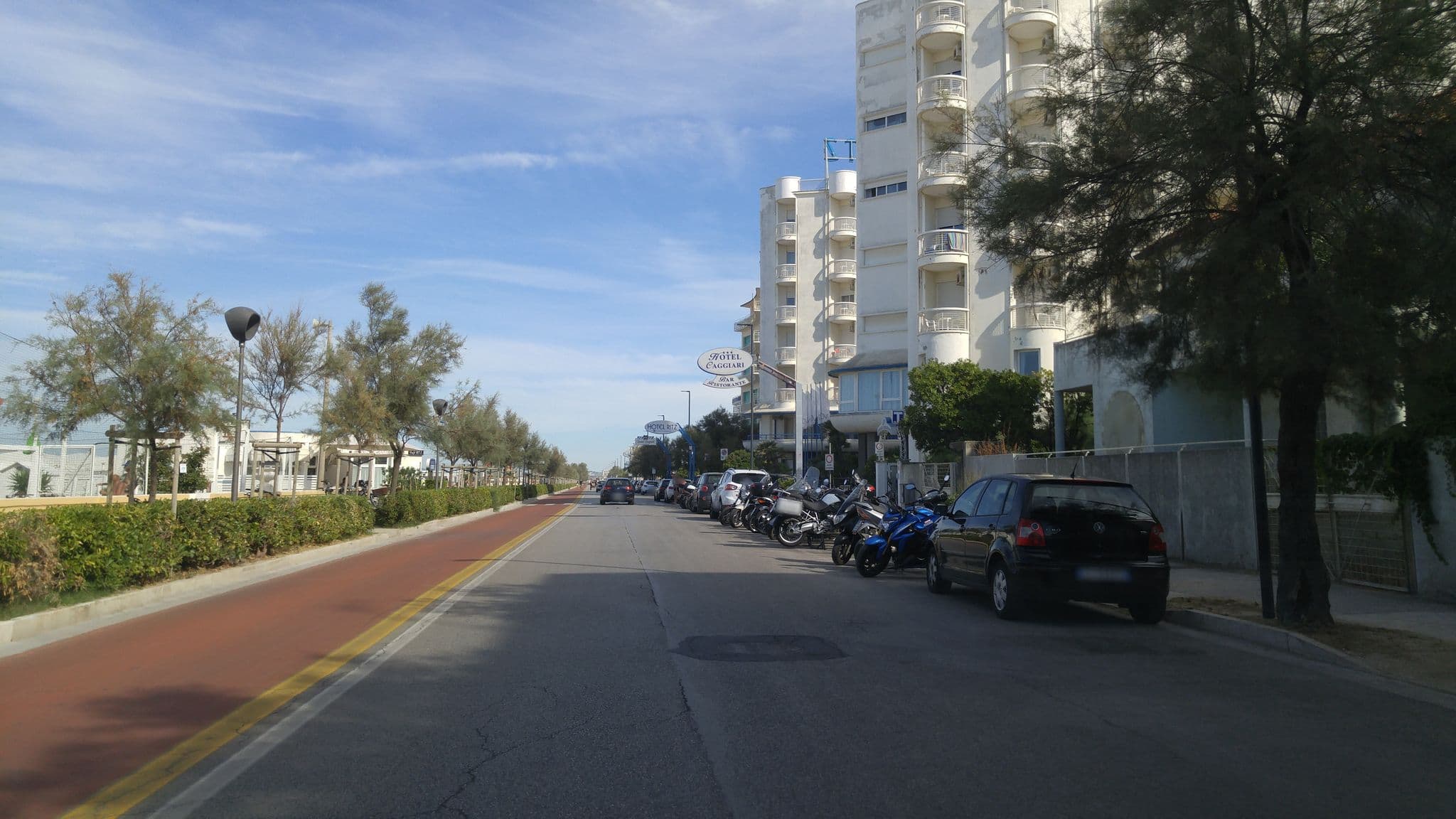 Street view near Hotel Caggiari, Senigallia — © sorcrosc (CC BY-SA · Mapillary)