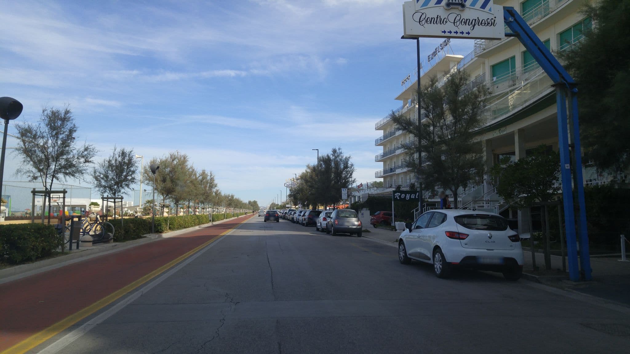 Street view near Hotel Royal, Senigallia — © sorcrosc (CC BY-SA · Mapillary)