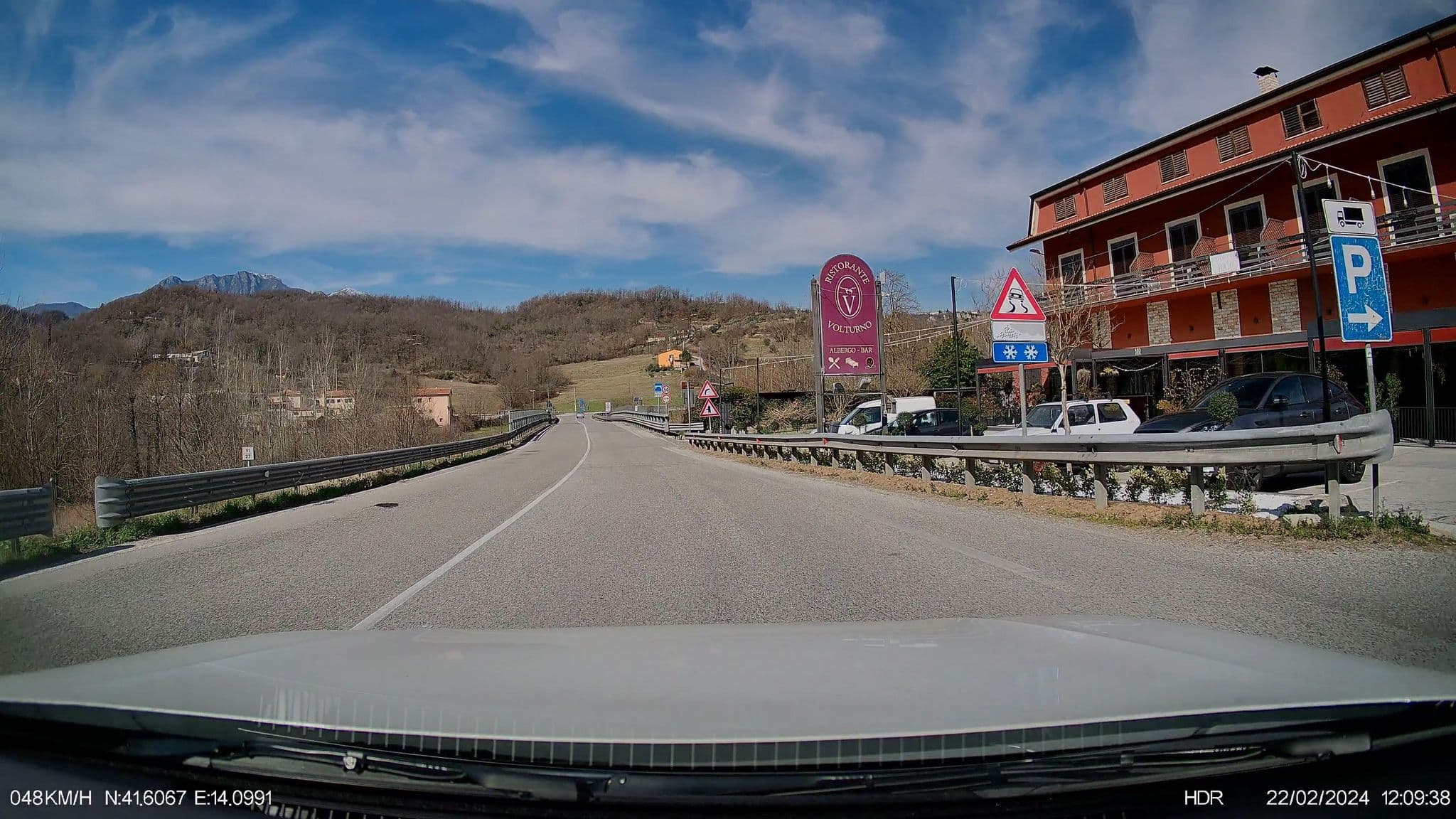 Street view near Volturno, Rocchetta a Volturno — © Hrabroslav (CC BY-SA · Mapillary)