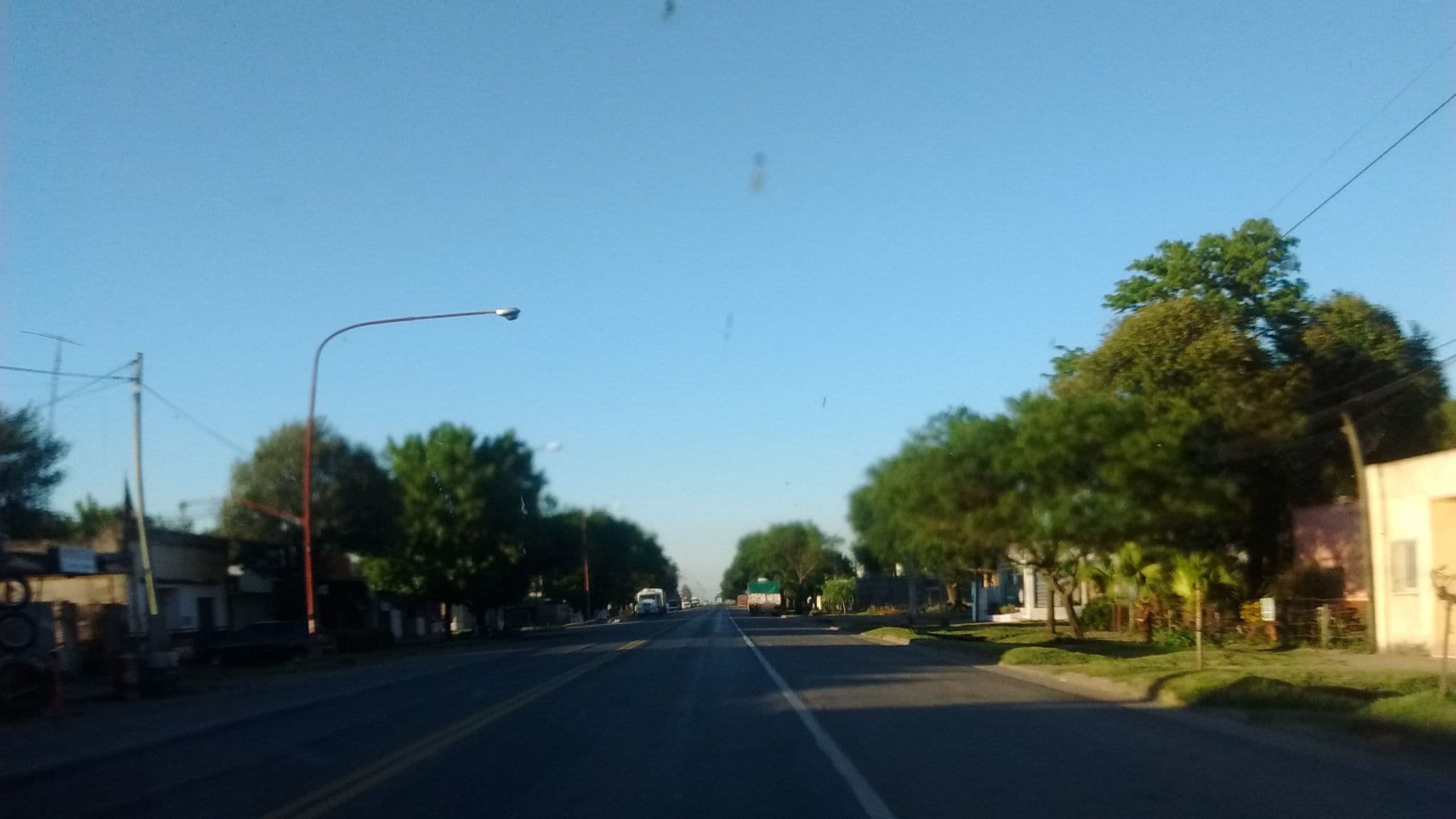 Street view near Hotel Cedro Azul, Firmat — © mweper (CC BY-SA · Mapillary)