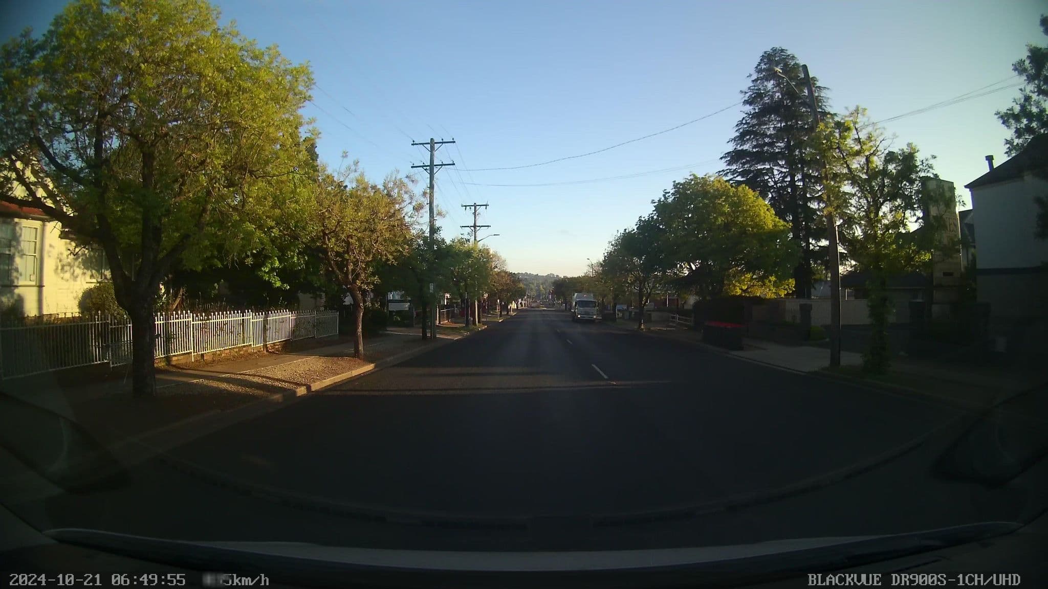 Street view near Armidale Pines Motel, Armidale — © bob3bob3 (CC BY-SA · Mapillary)