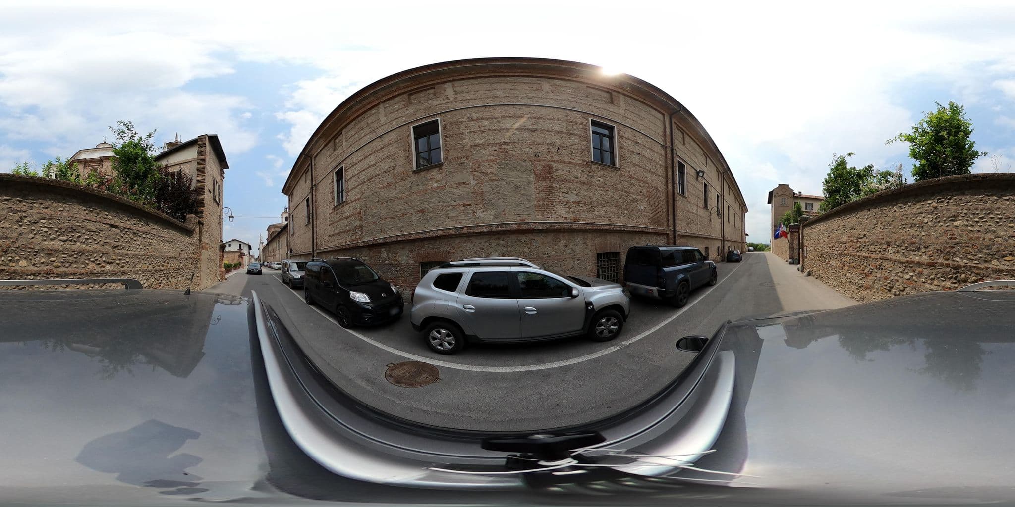 Street view near Hotel I Somaschi, Cherasco — © canfe (CC BY-SA · Mapillary)