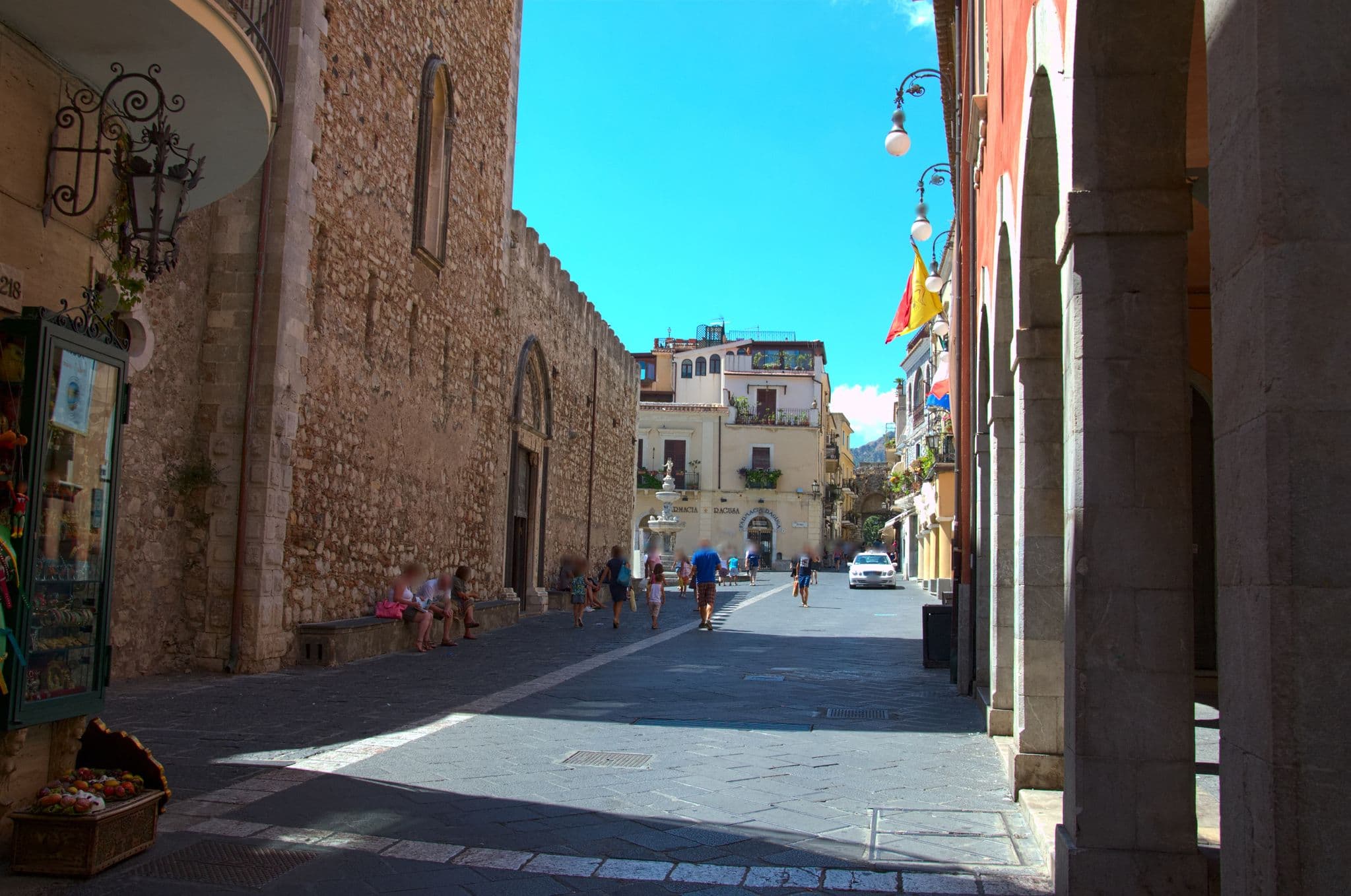 Street view near Hotel El Jebel Taormina, Taormina