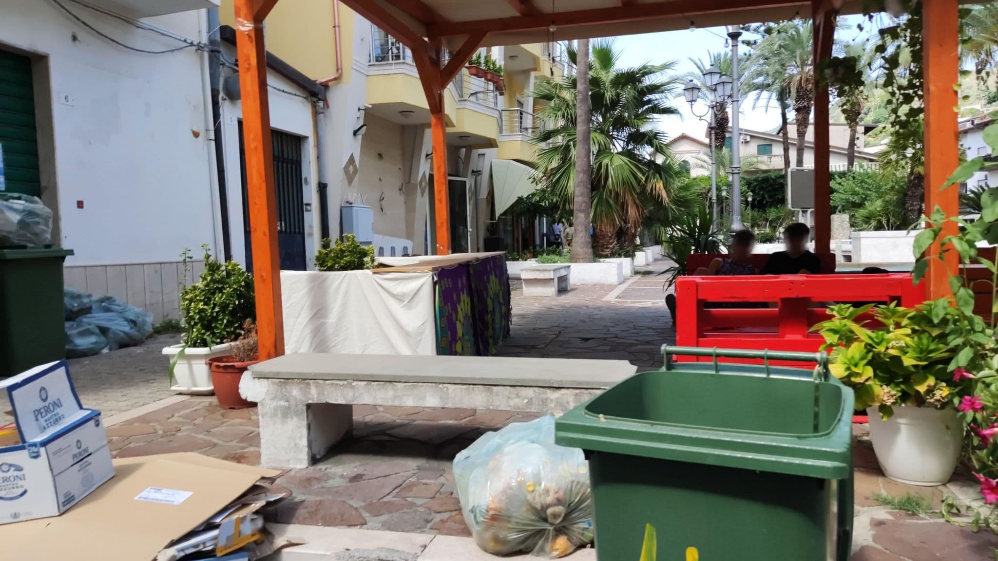 Street view near Grand Hotel Victoria, Bagnara Calabra — © marcuscalabresus (CC BY-SA · Mapillary)