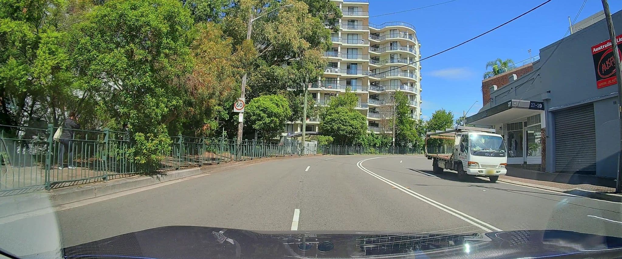 Street view near Hotel Rockdale, Rockdale — © maxim752 (CC BY-SA · Mapillary)
