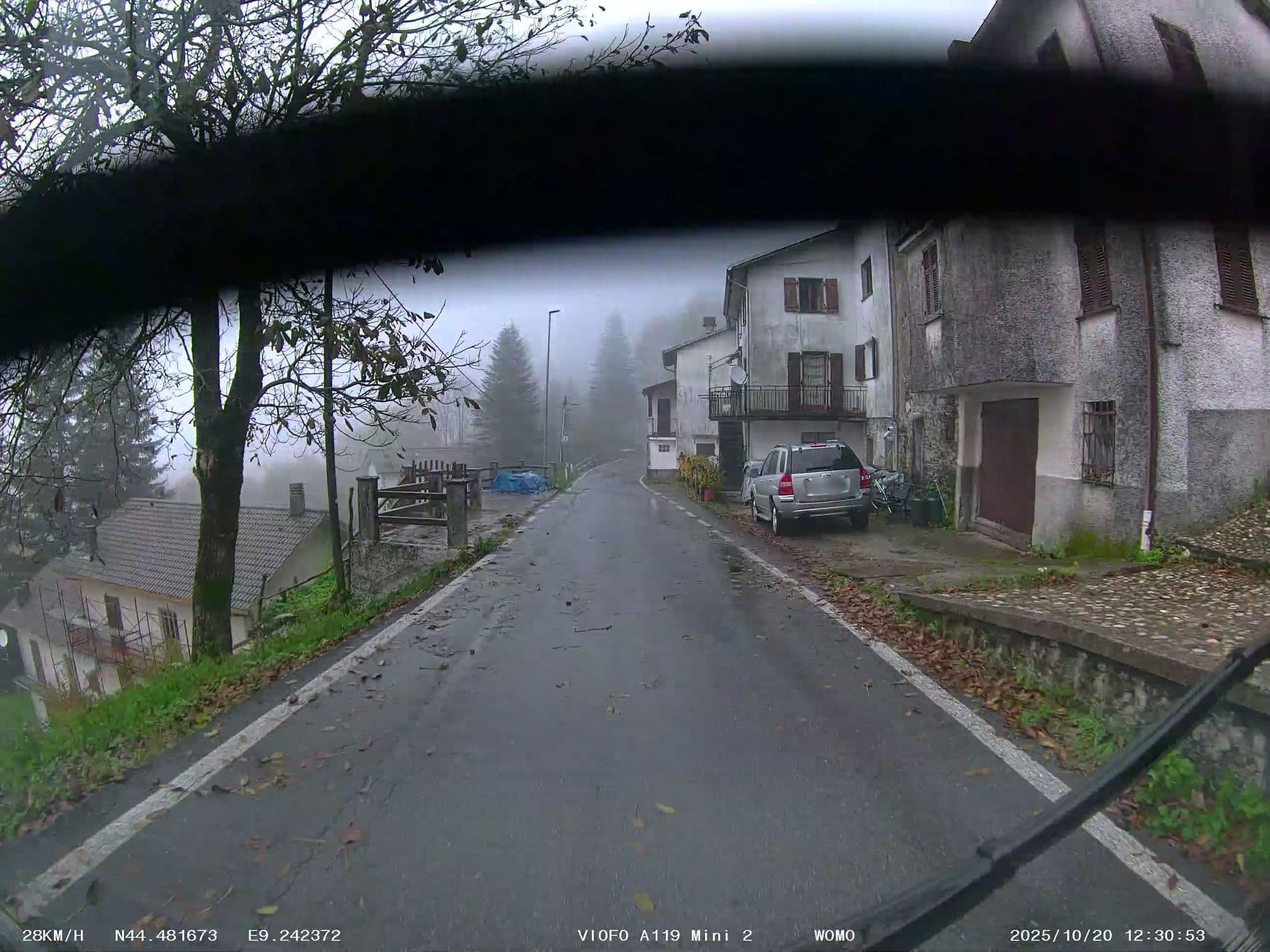 Street view near Rifugio Barbagelata, Moconesi — © soulcover (CC BY-SA · Mapillary)