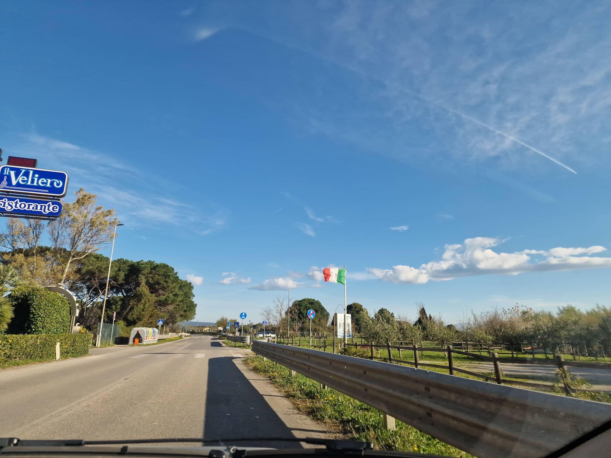 Street view near Il Puntone Vecchio, Follonica — © giacomo123 (CC BY-SA · Mapillary)